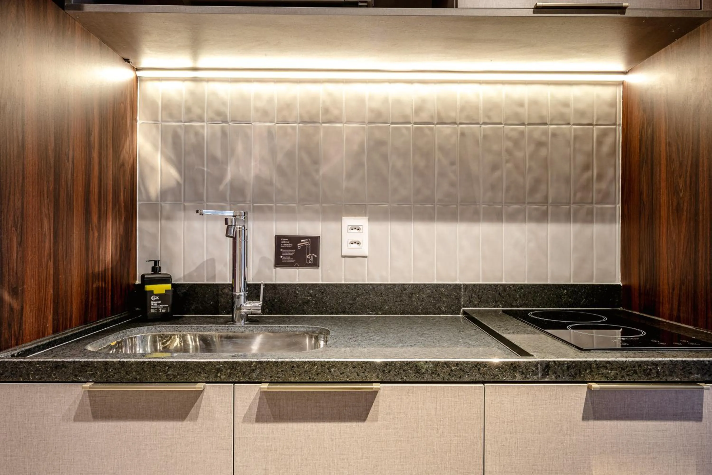 Kitchen or kitchenette in Charlie Ibirapuera - Perto da Bienal e Aeroporto CGH