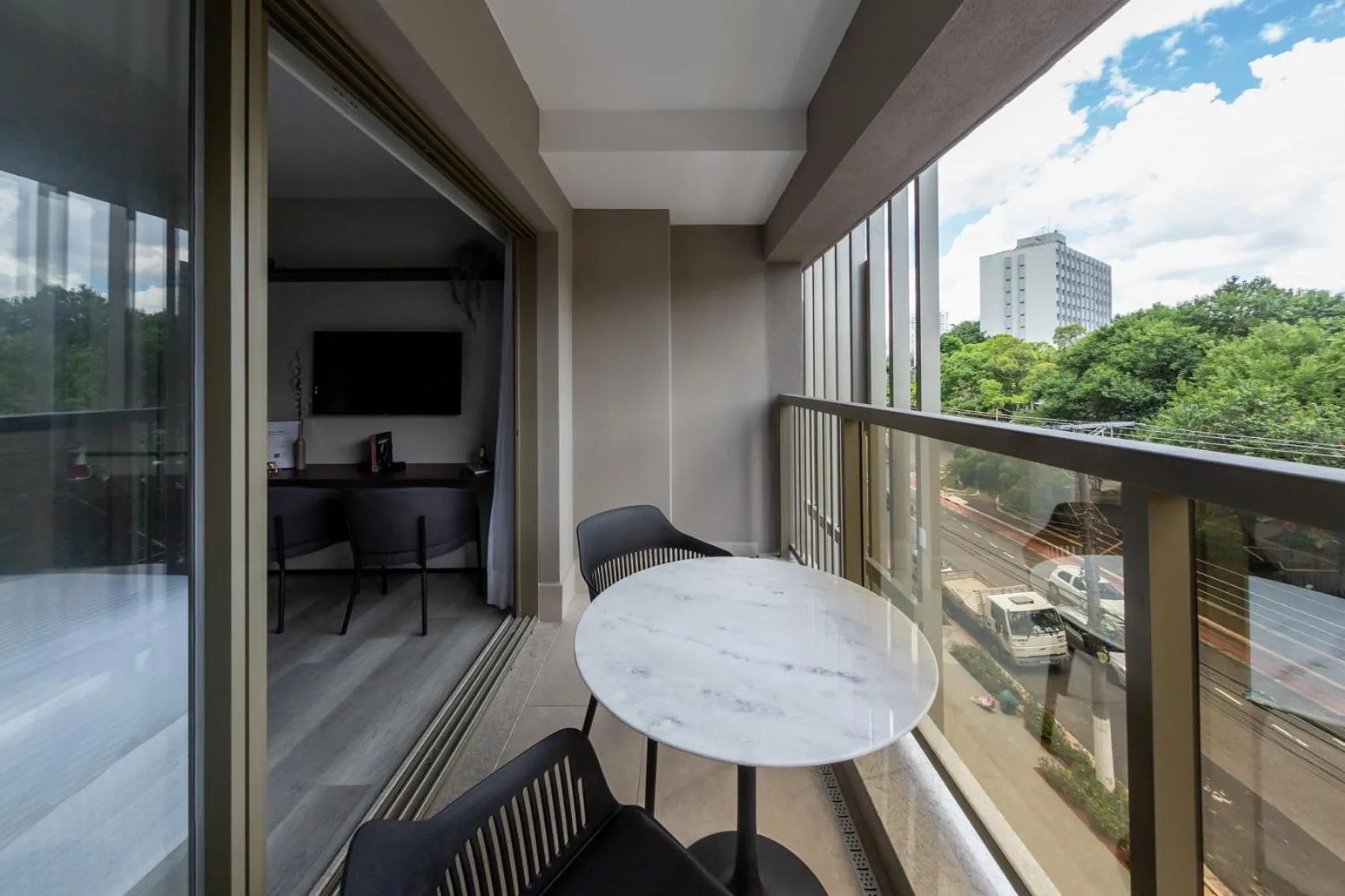 Day in Charlie Ibirapuera - Perto da Bienal e Aeroporto CGH