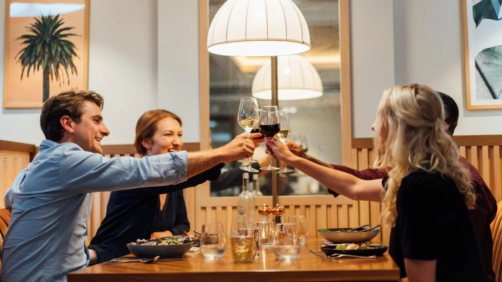 Food and drinks in Mottram Hall