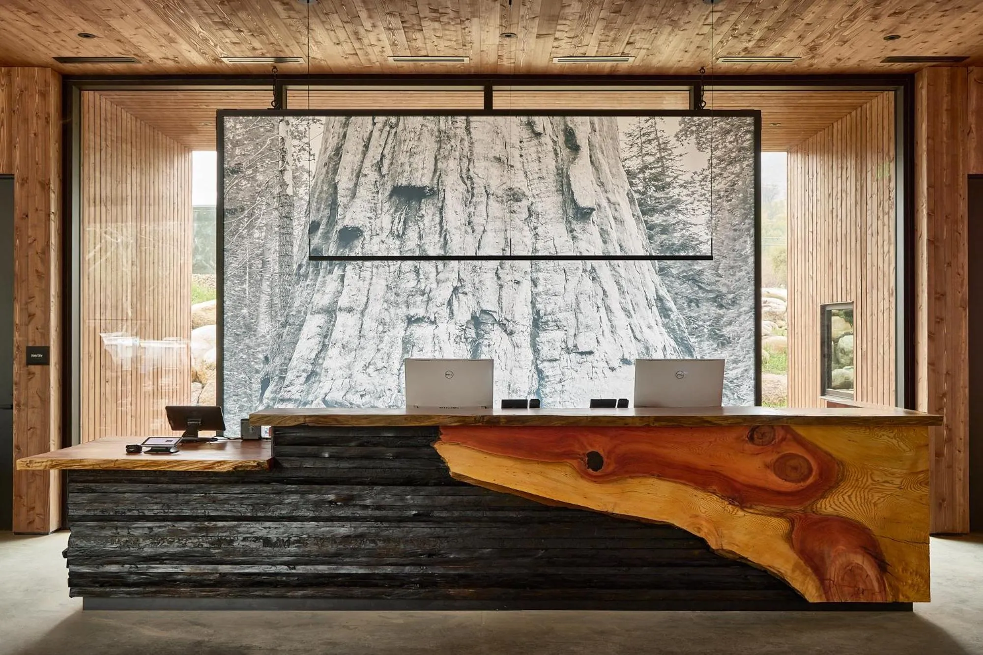 Lobby or reception in AutoCamp Sequoia