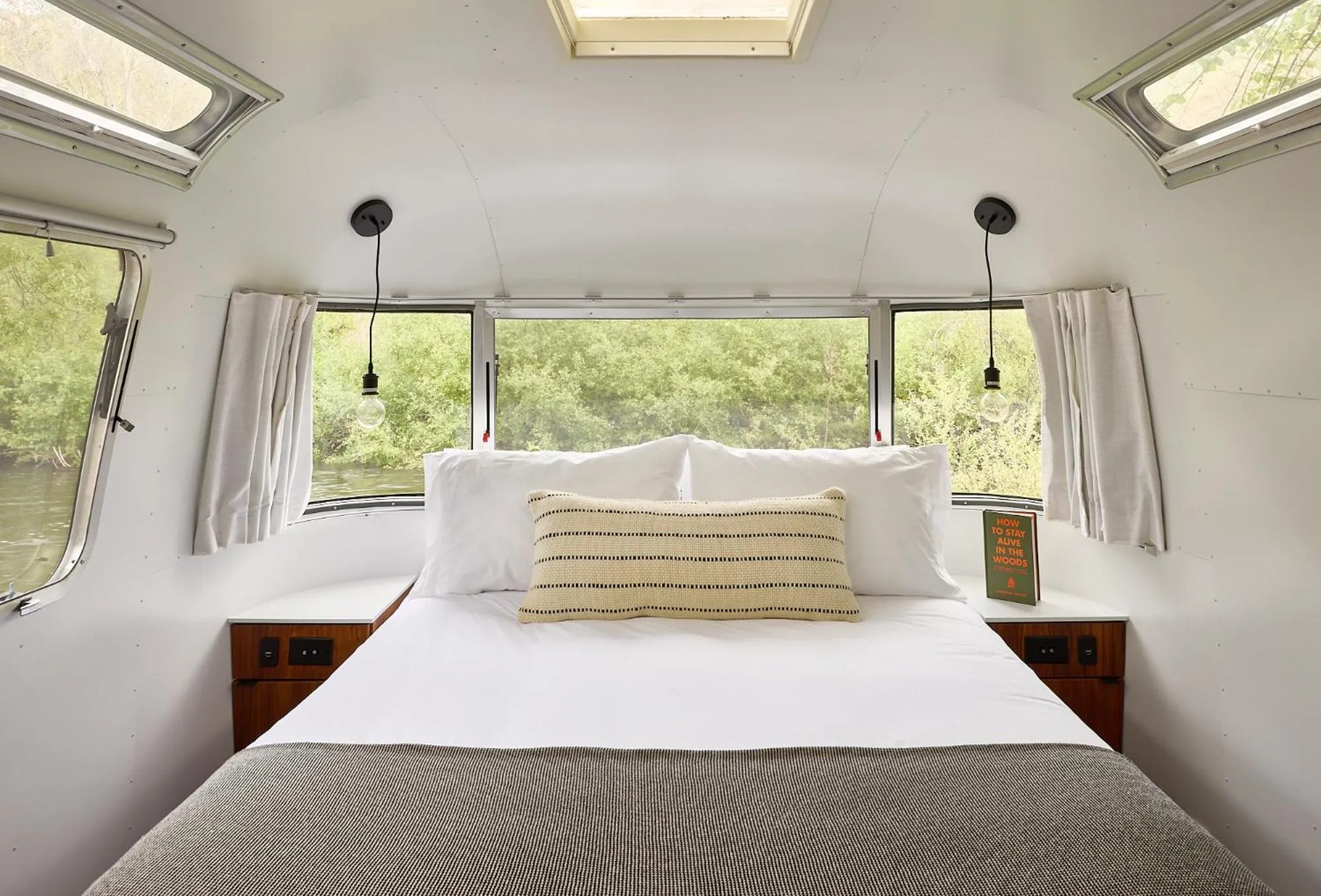 Bed in AutoCamp Sequoia