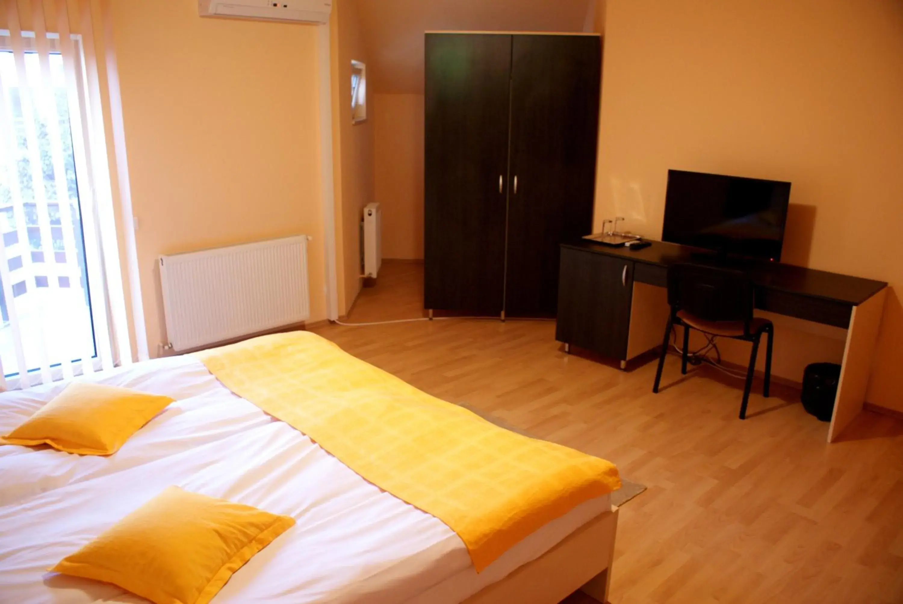 Bedroom, Bed in Casa Ardeleneasca Bedroom, Bed in Casa Ardeleneasca