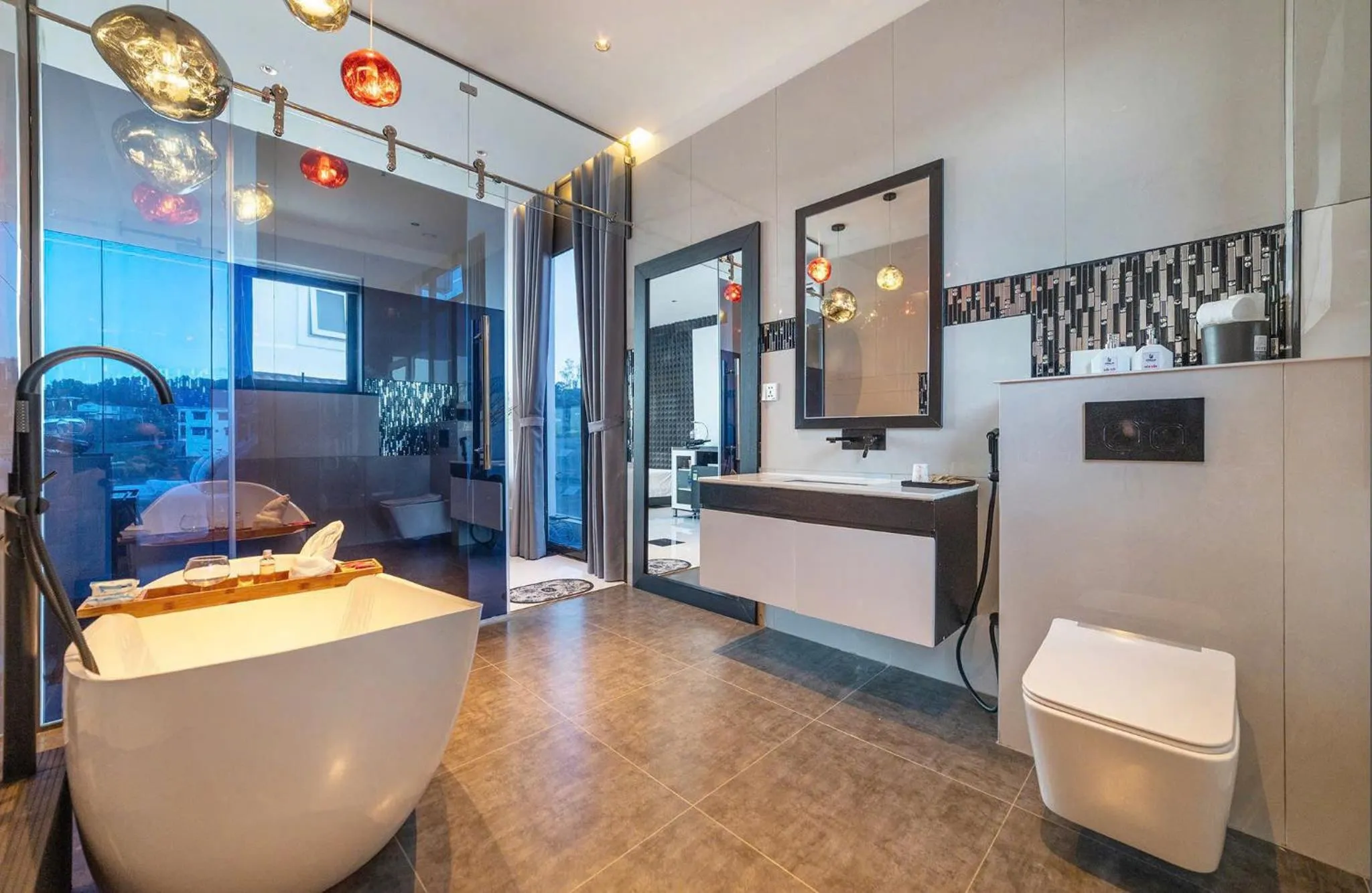 Toilet in LYN's HOTEL