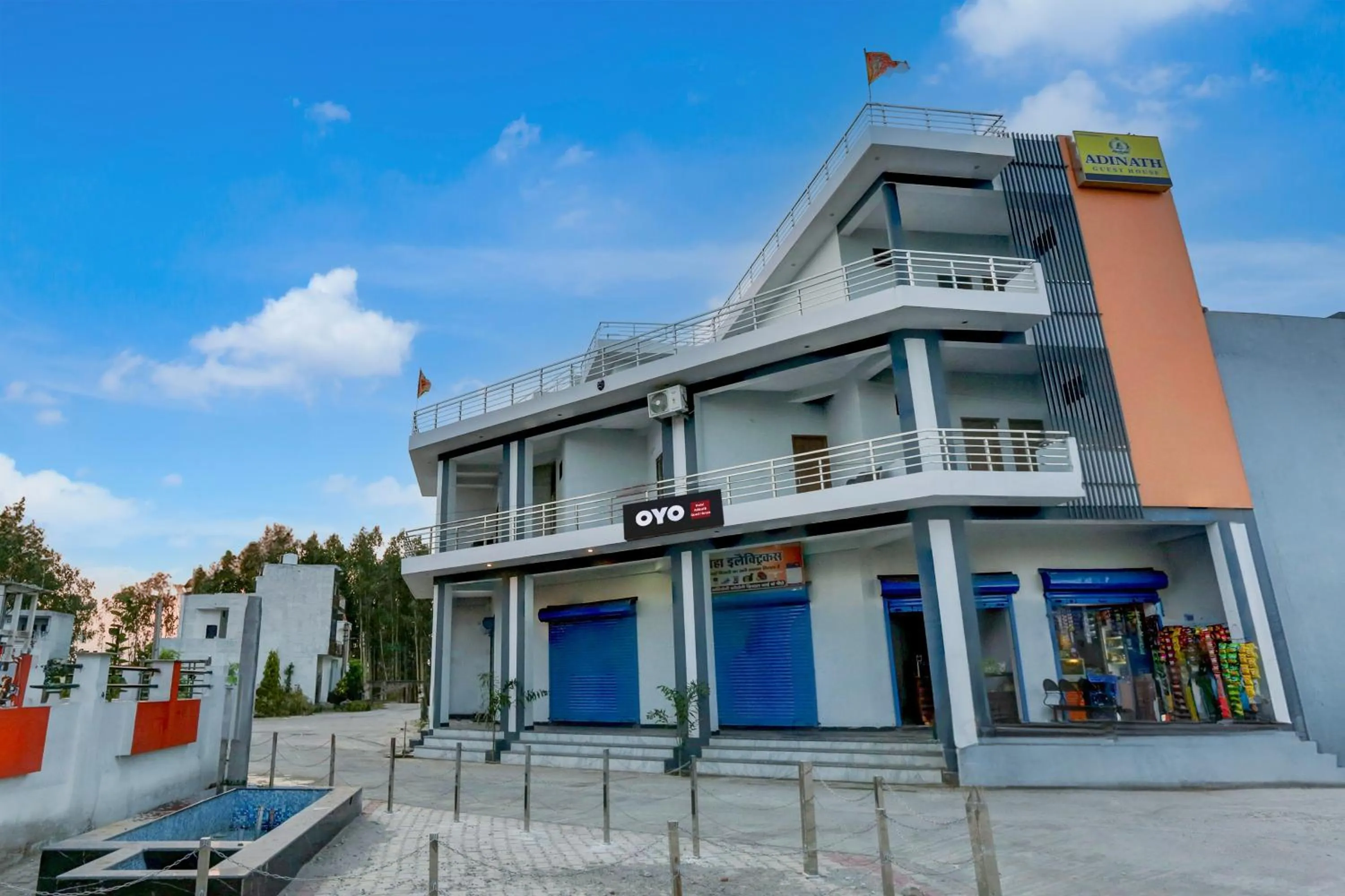 Facade/entrance in Hotel O Adinath Guest House