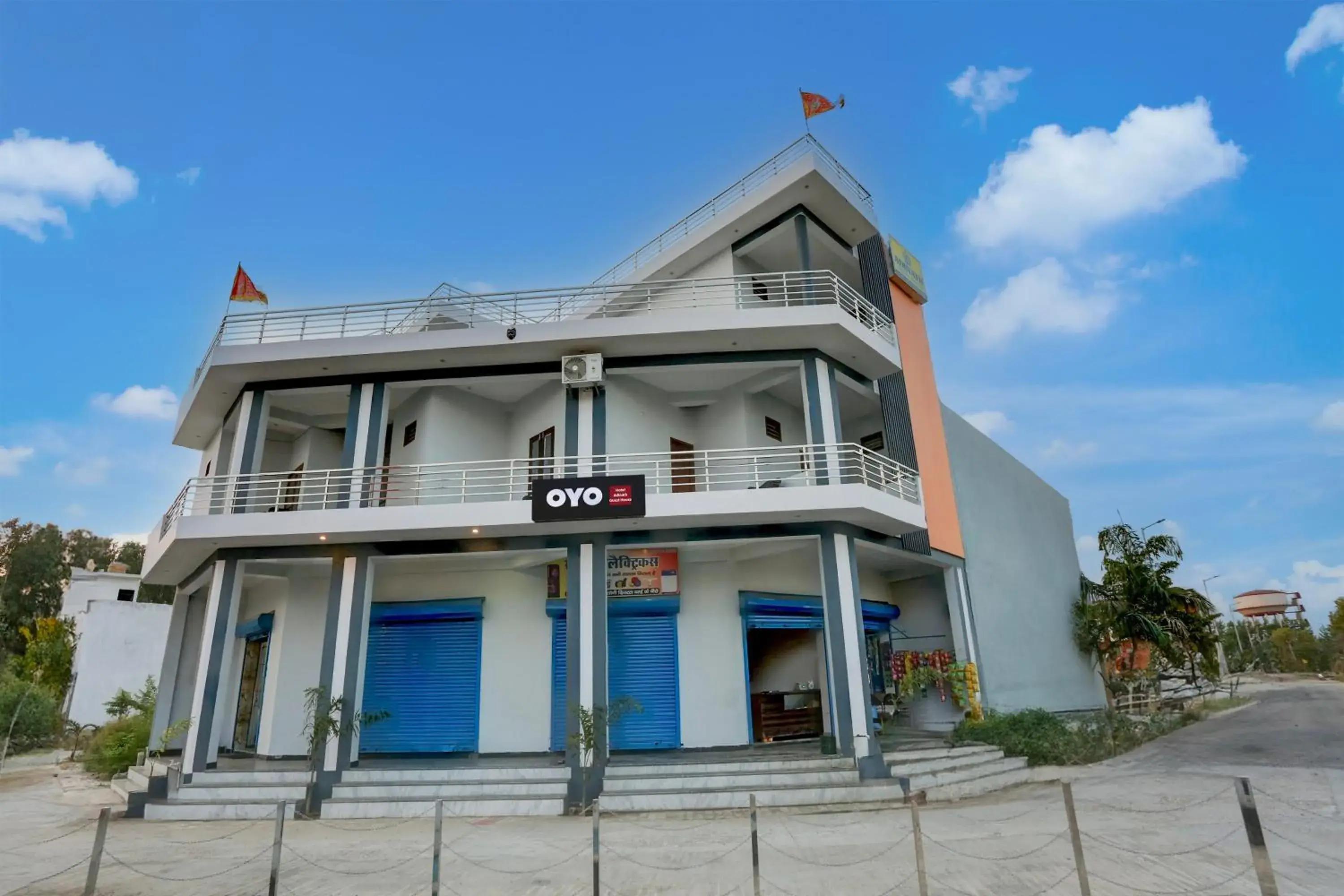 Facade/entrance in Hotel O Adinath Guest House Facade/entrance in Hotel O Adinath Guest House