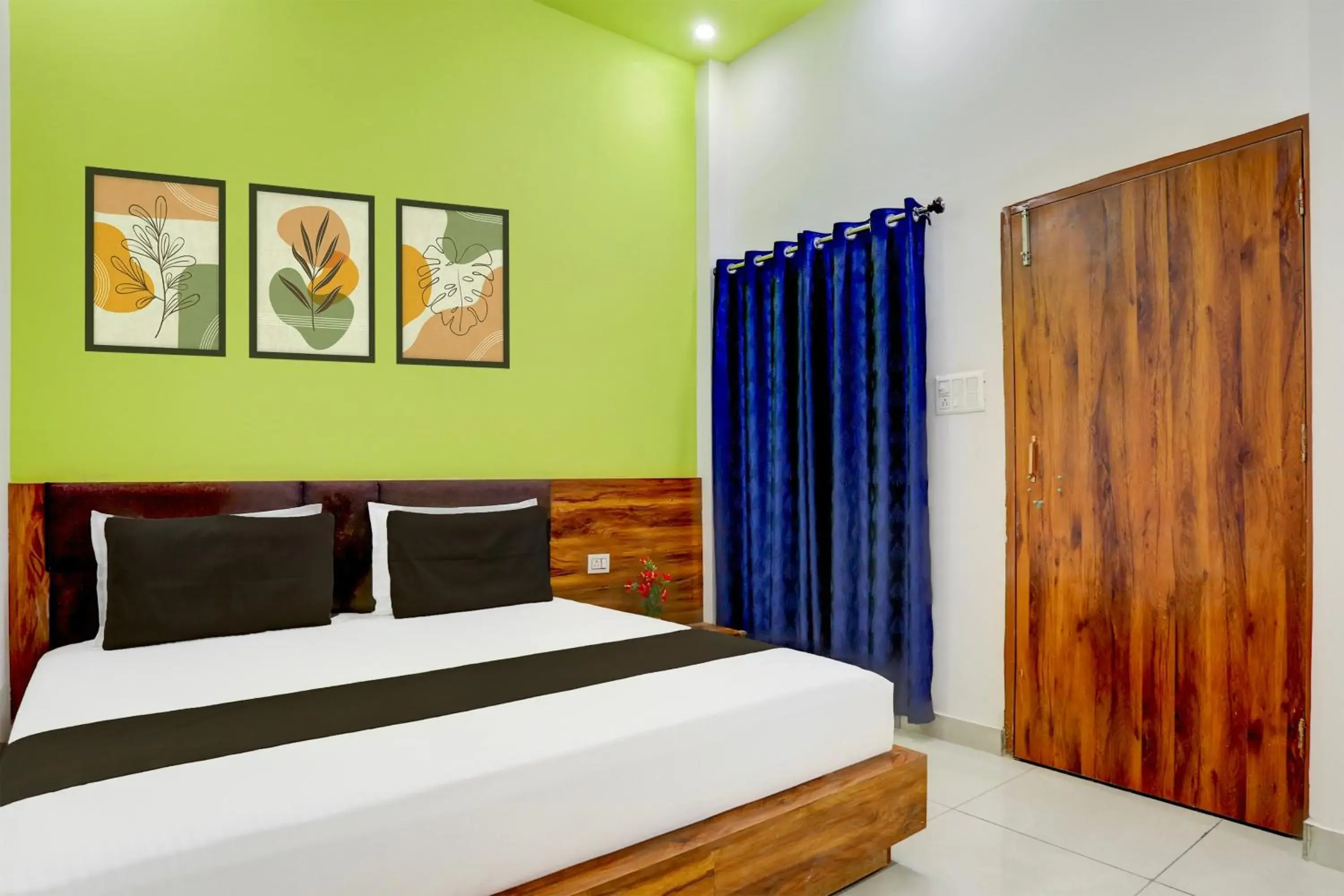 Bedroom, Bed in Hotel O Adinath Guest House Bedroom, Bed in Hotel O Adinath Guest House