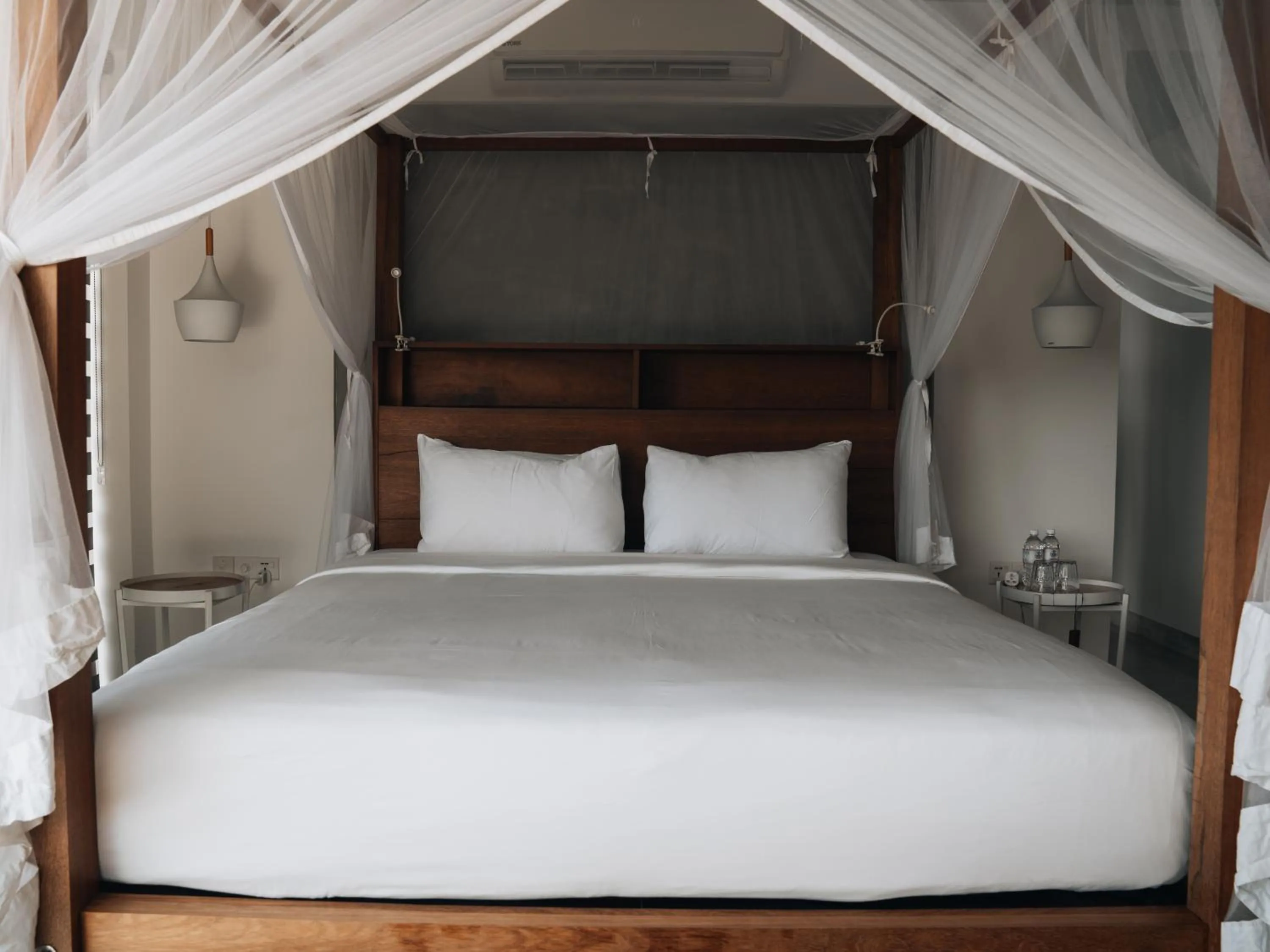 Bed in The Nine Mirissa