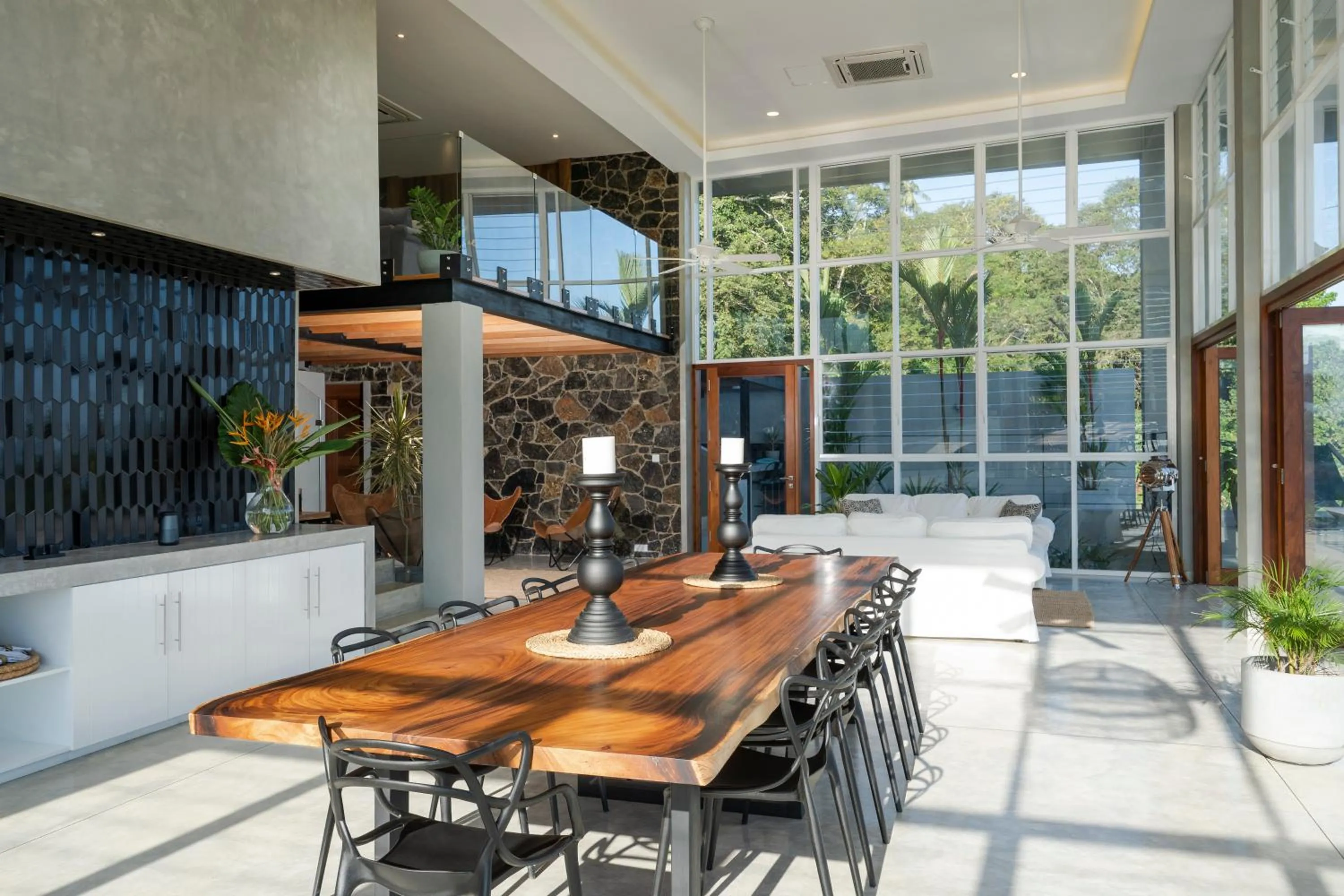 Restaurant/places to eat in The Nine Mirissa