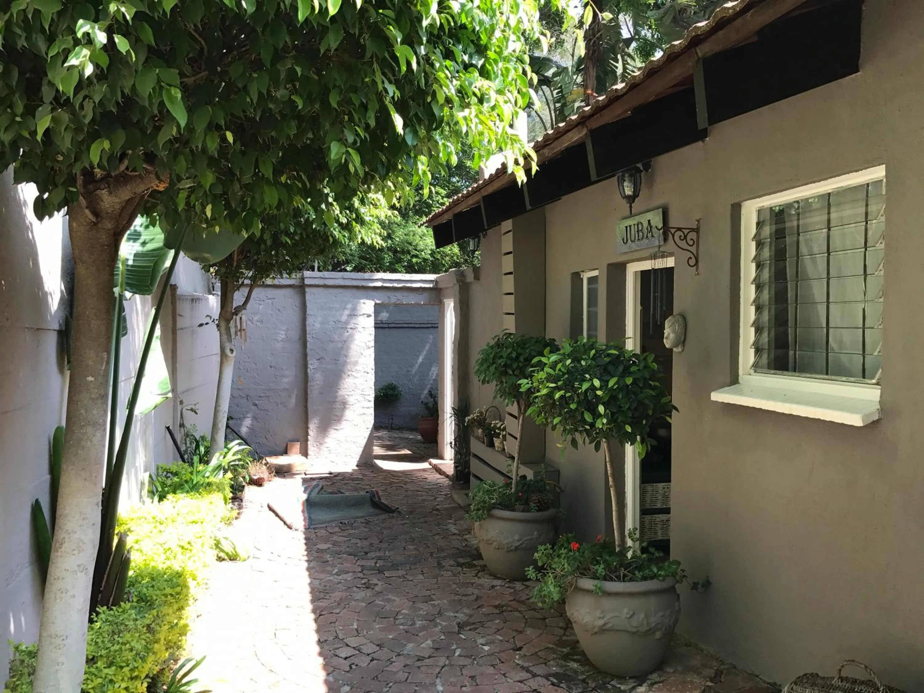 Waterhouse Guest Lodge - Indus Street