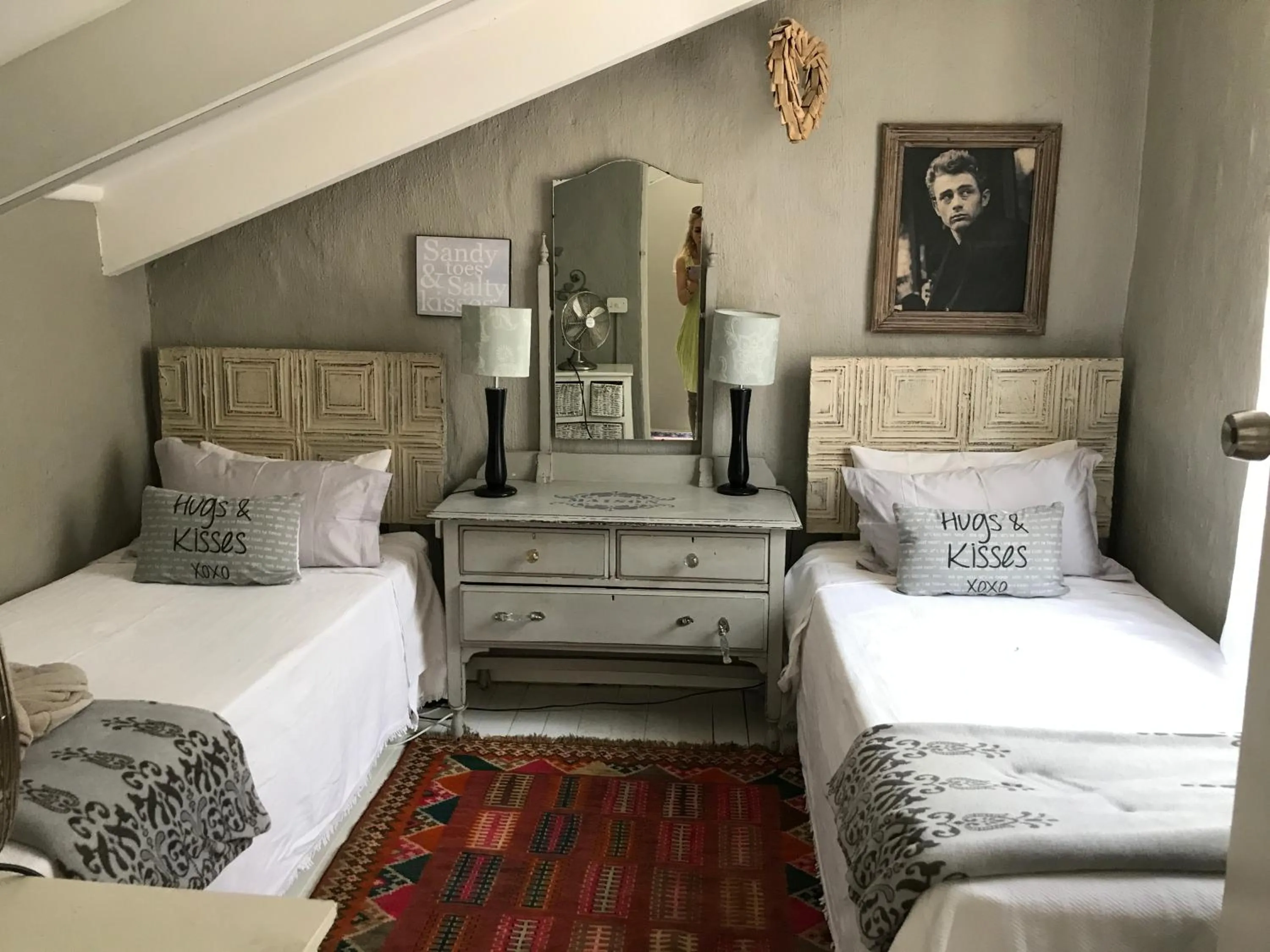 Bed in Waterhouse Guest Lodge - Indus Street