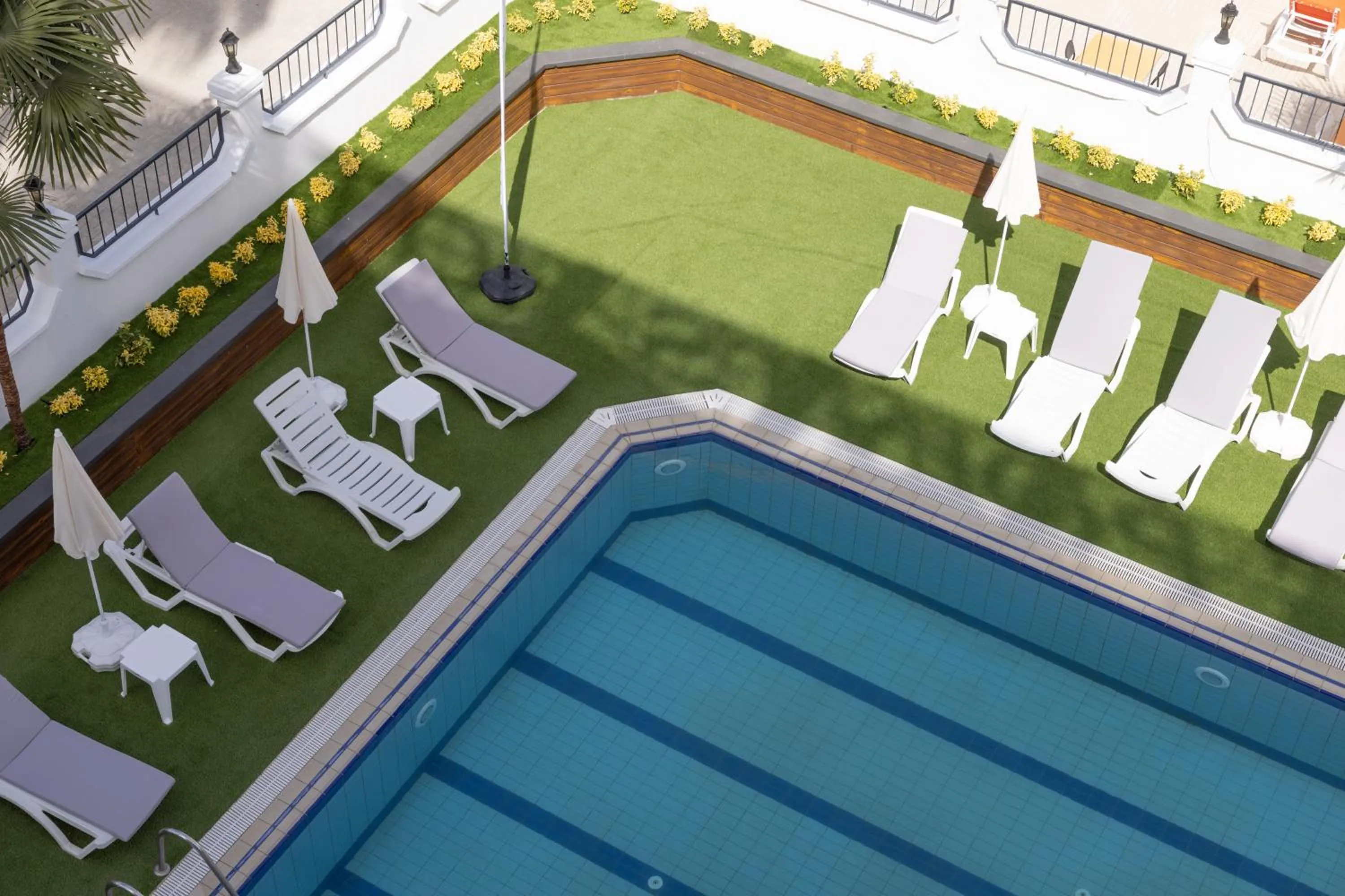 Day in Three Points Hotel