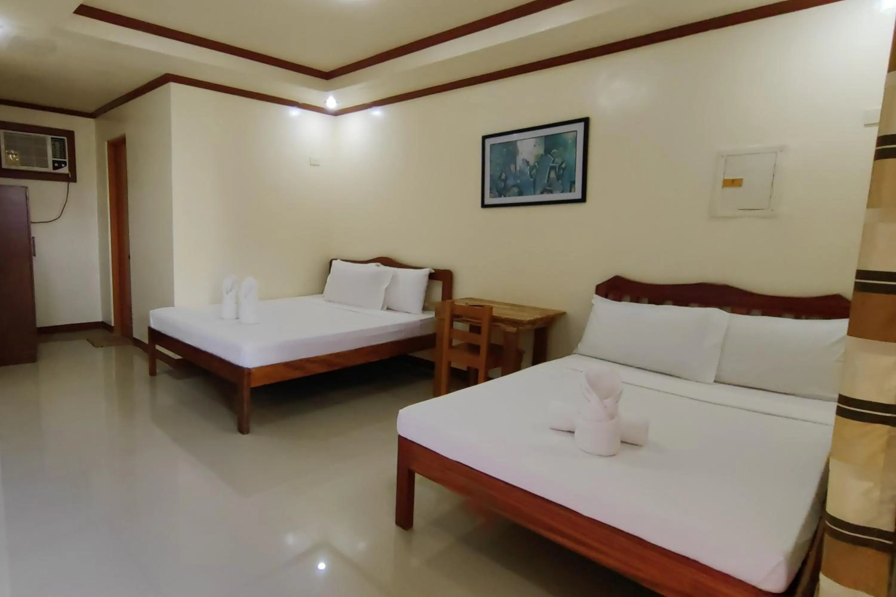 Photo of the whole room, Bed in Summer Wind Pension