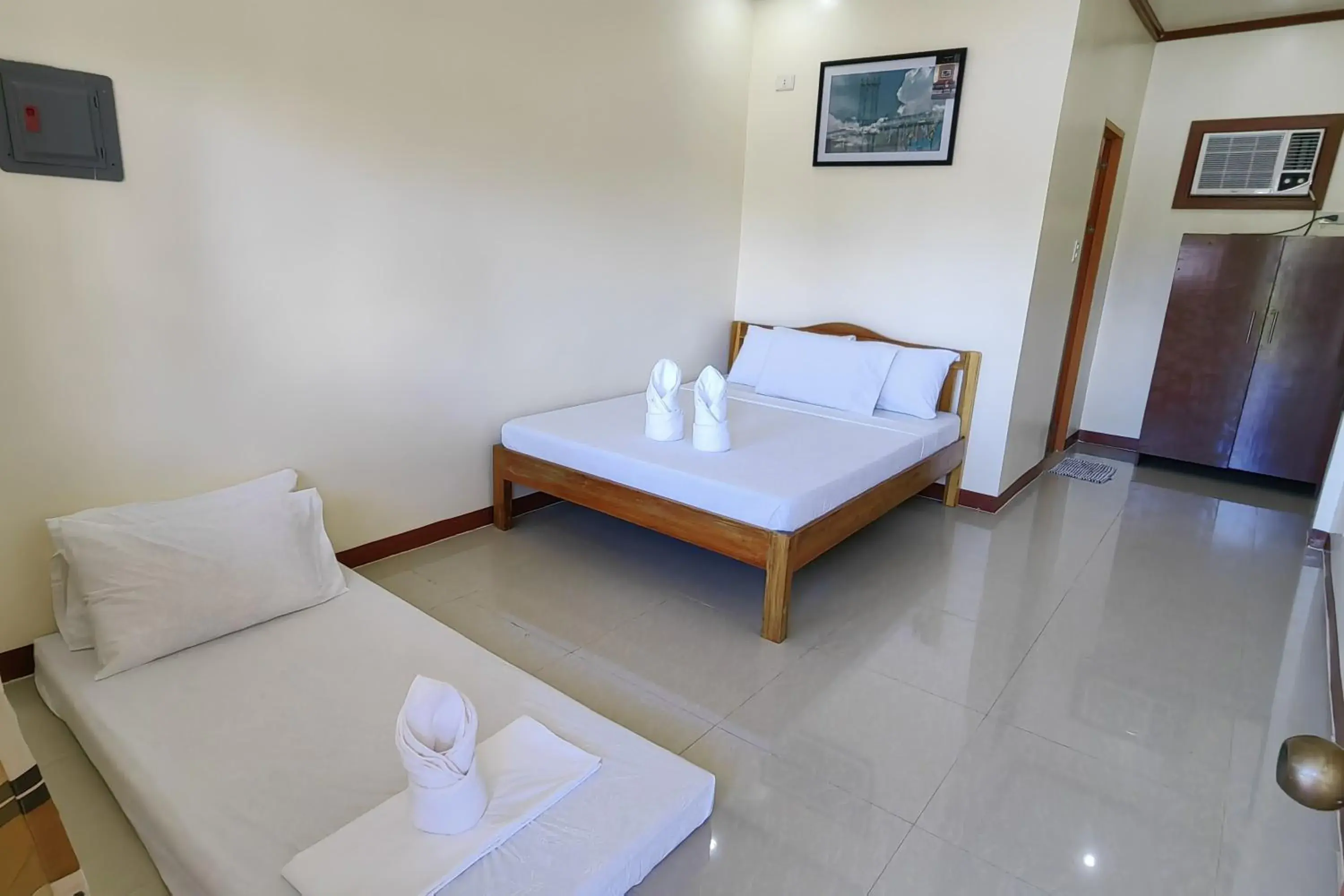 Superior Queen Room in Summer Wind Pension Superior Queen Room in Summer Wind Pension