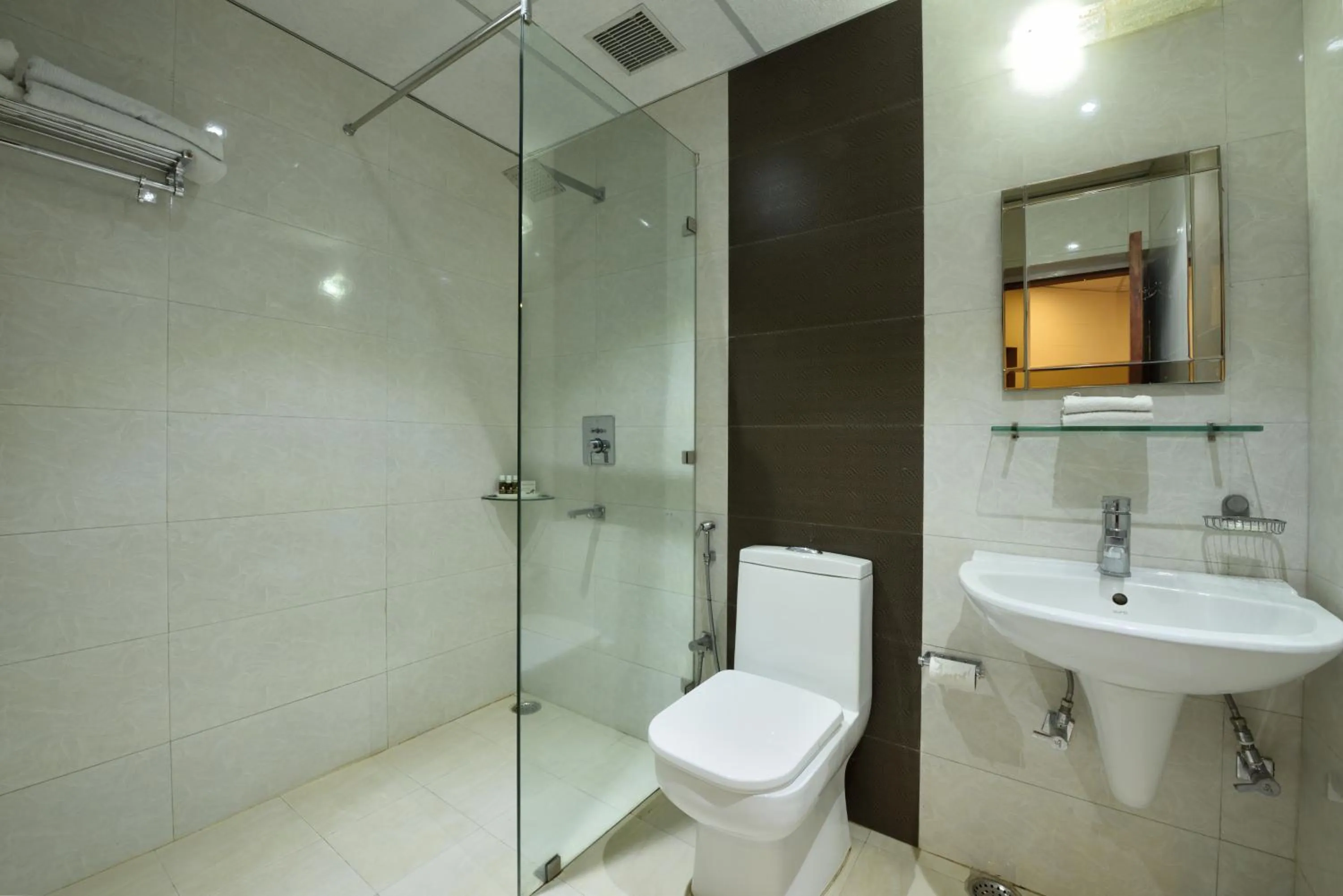 Galleu Hill Resort, Kufri Himalayan view resort