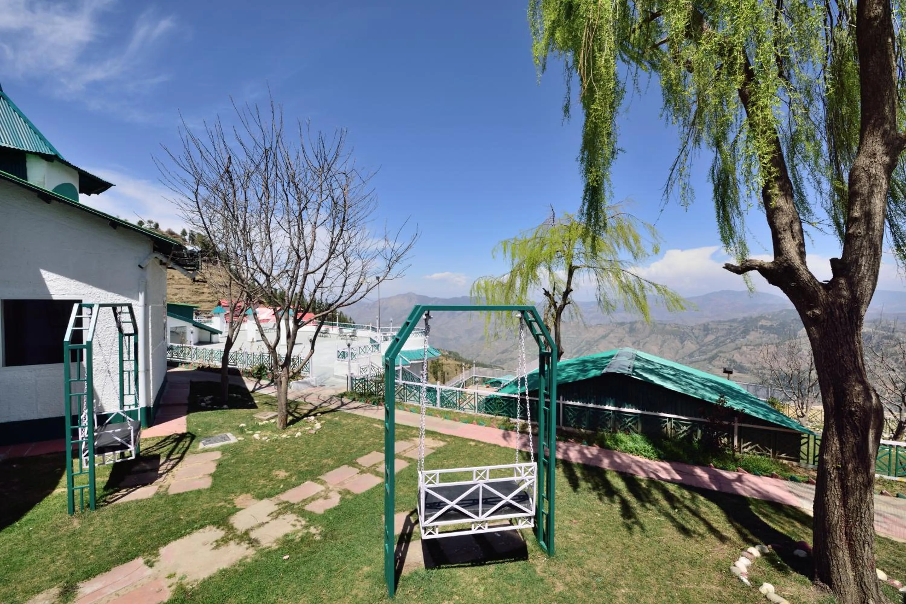 Galleu Hill Resort, Kufri Himalayan view resort