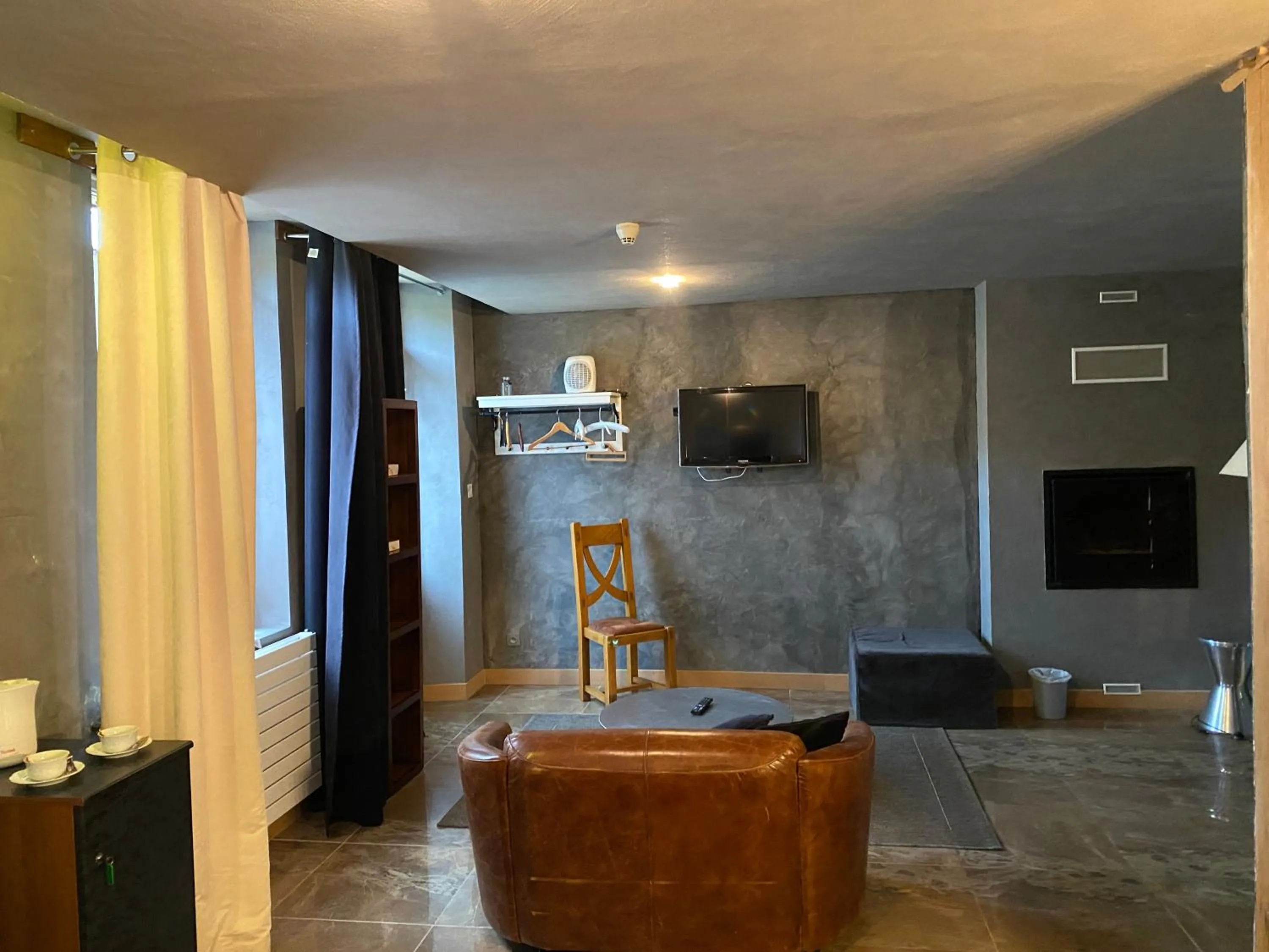 TV and multimedia in Hotel Moulin de Villiers