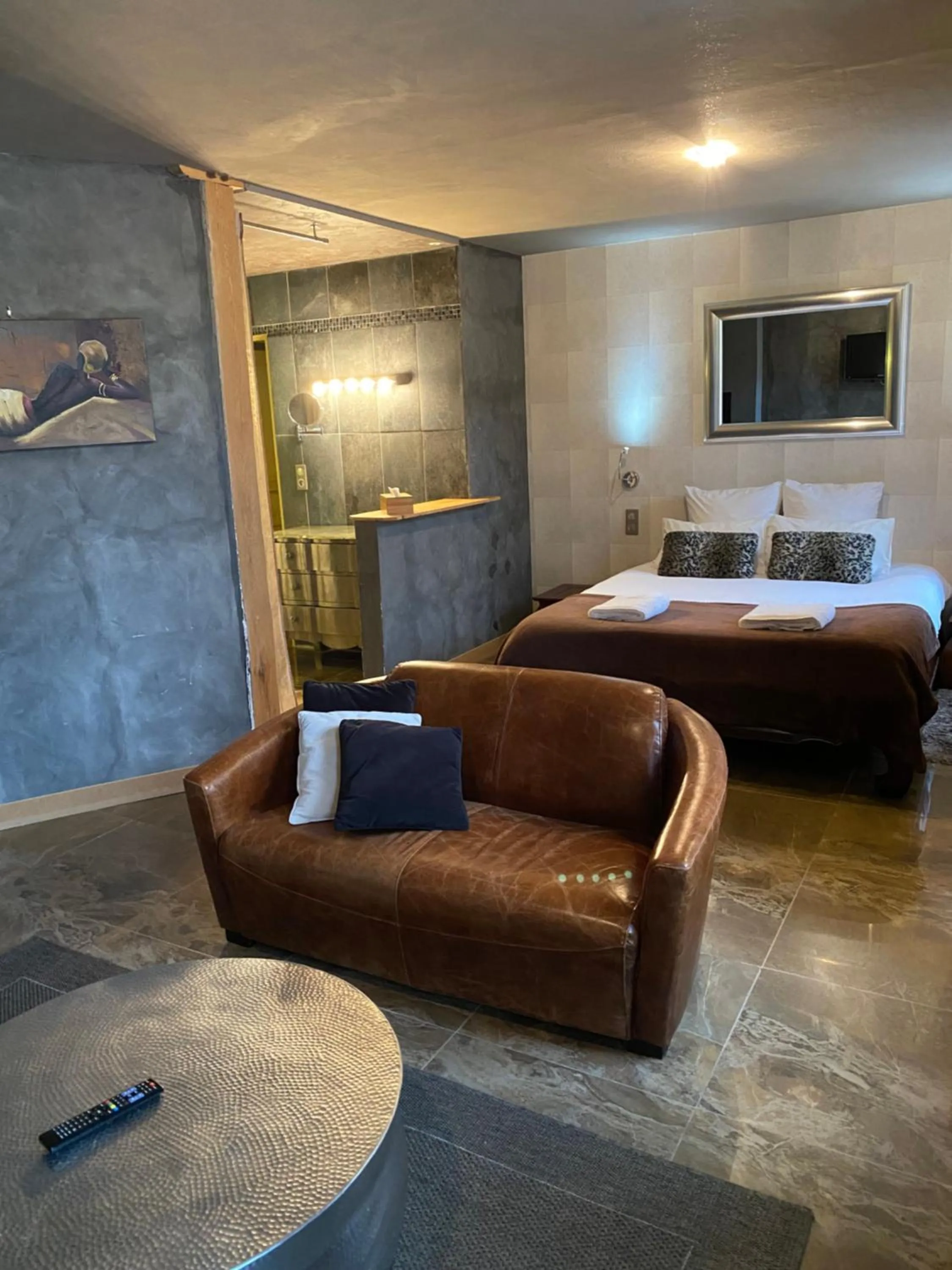 Photo of the whole room, Bed in Hotel Moulin de Villiers