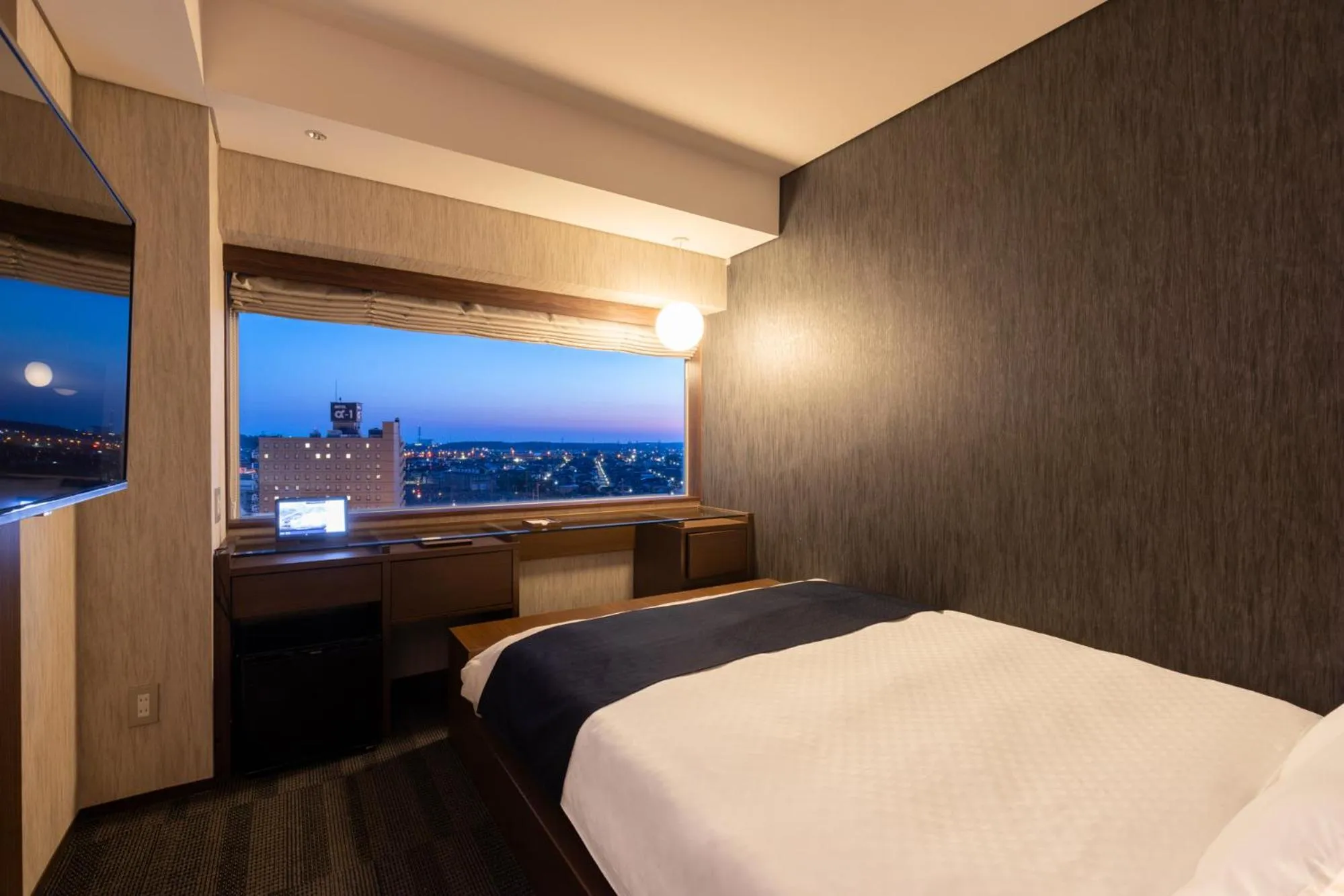 Bed in Tsukino HOTEL