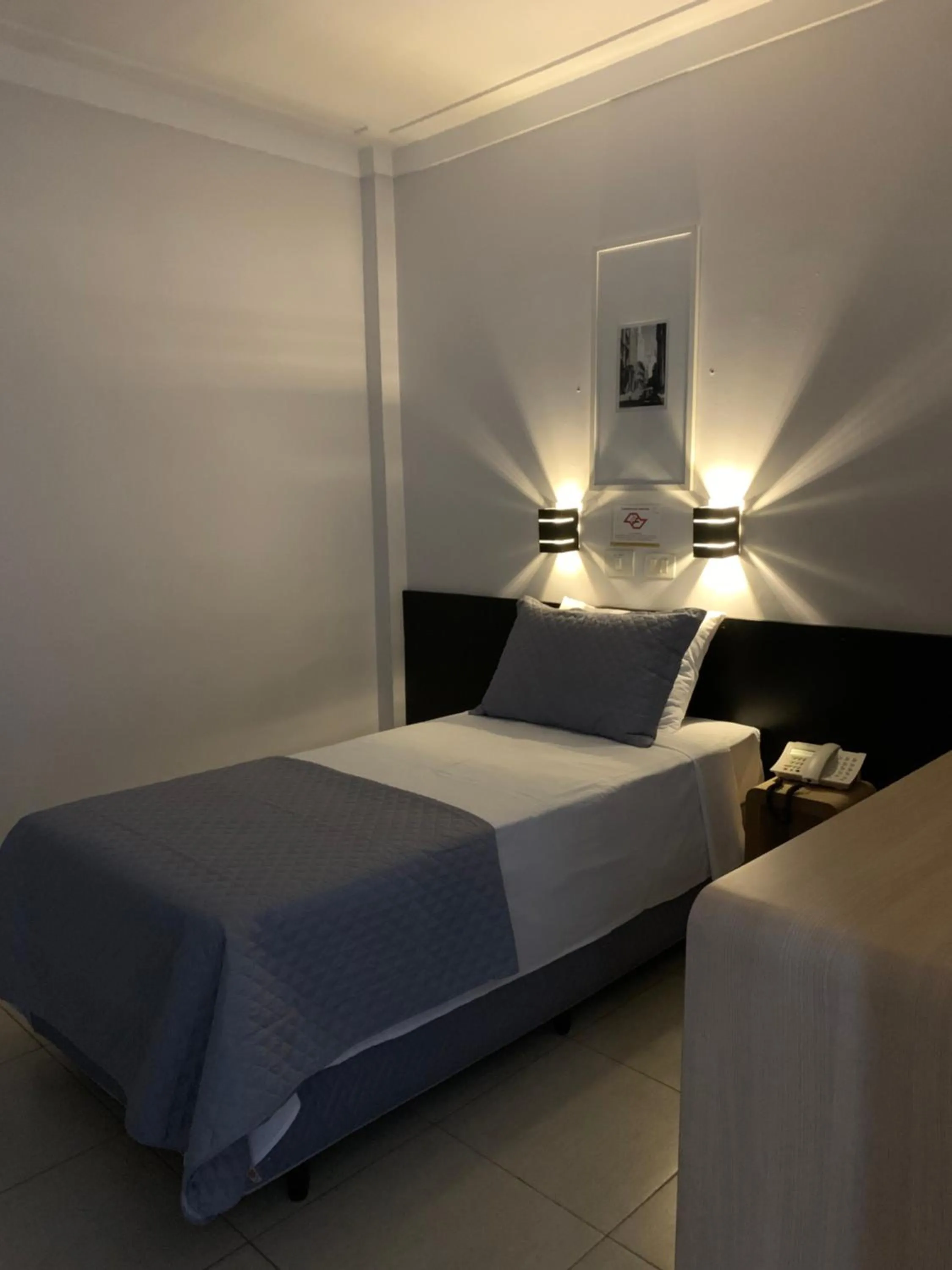 Bed in Lory Studio Hotel