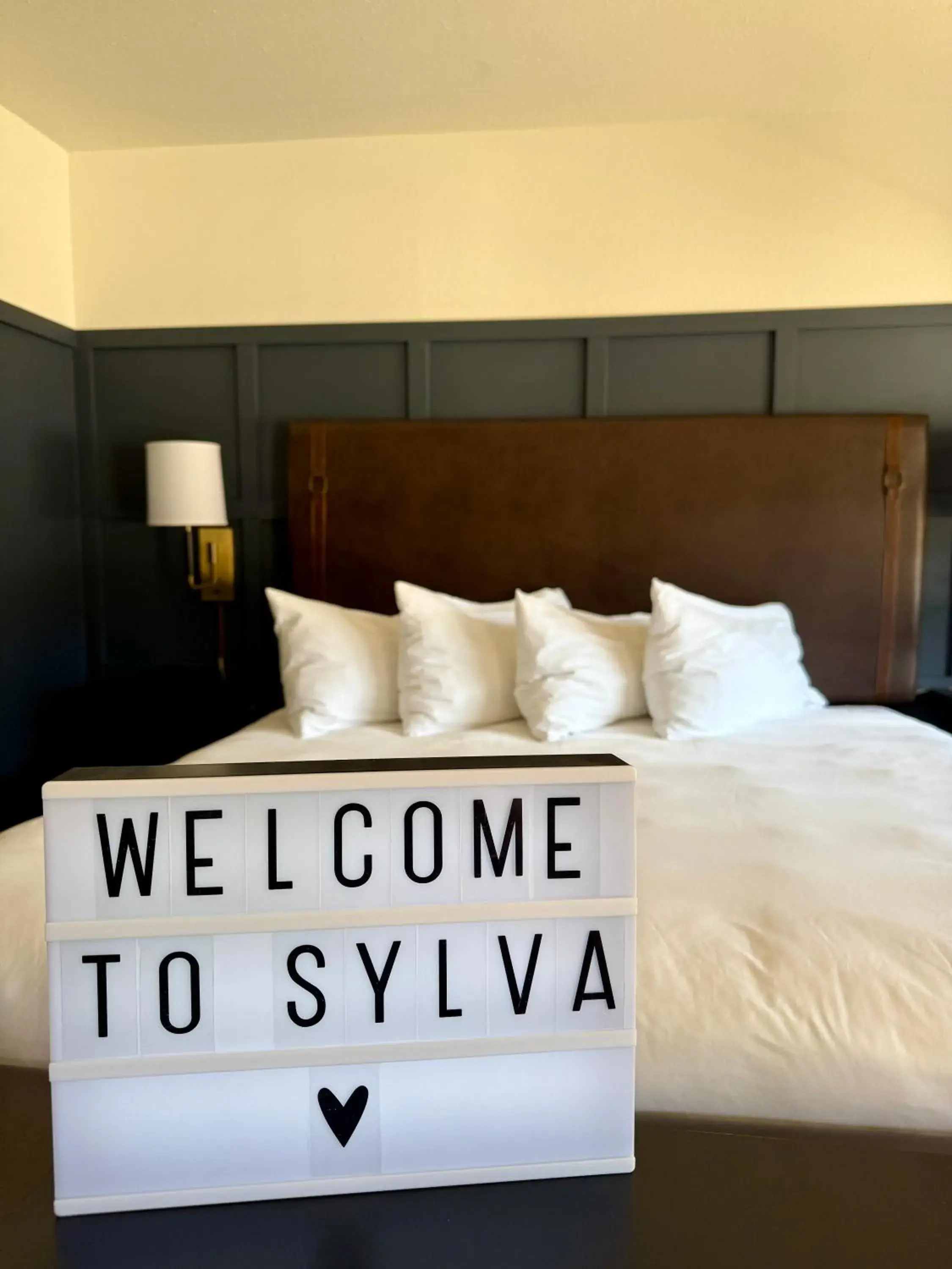 Bed in Hotel Sylva Bed in Hotel Sylva