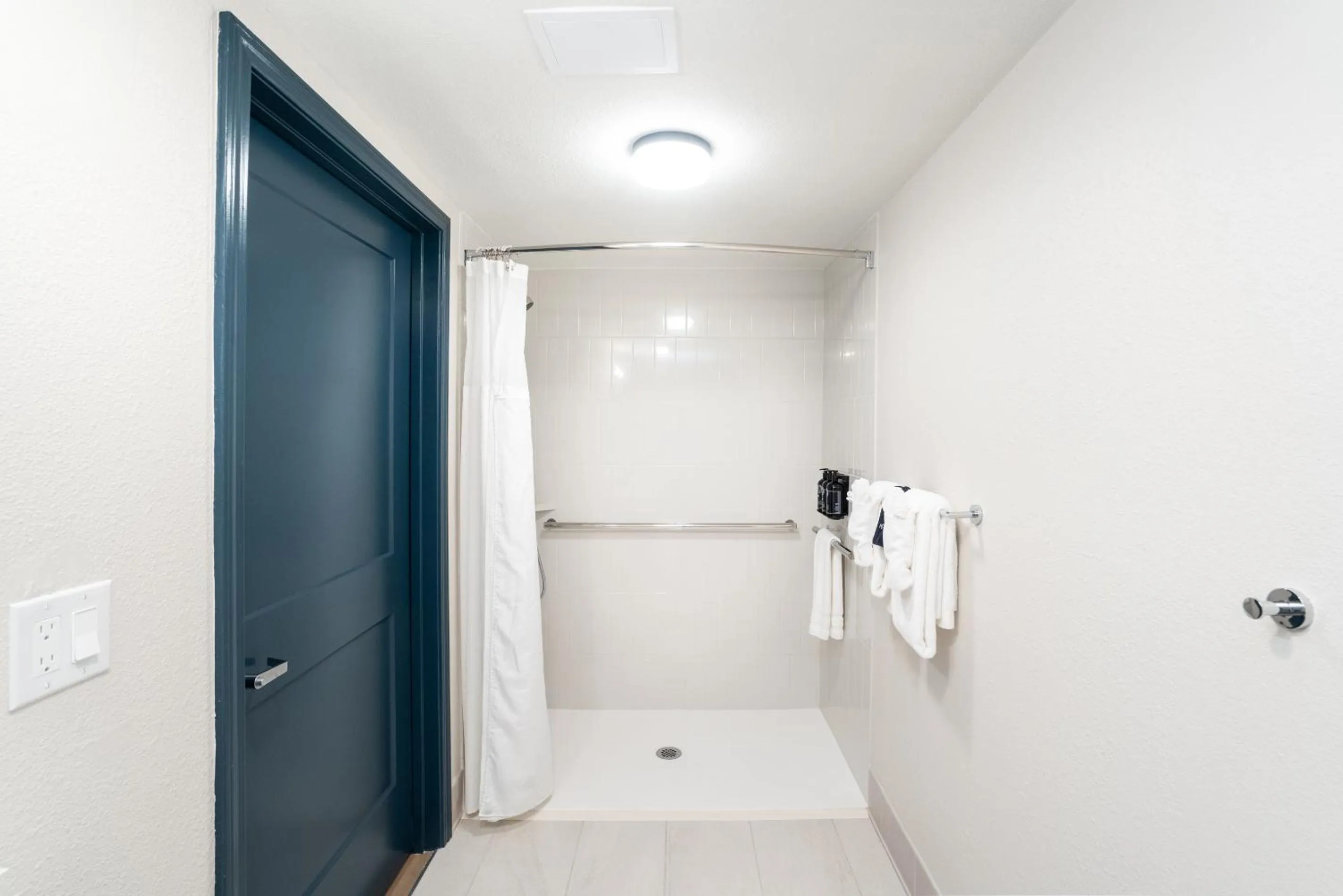 Shower in Hotel Sylva