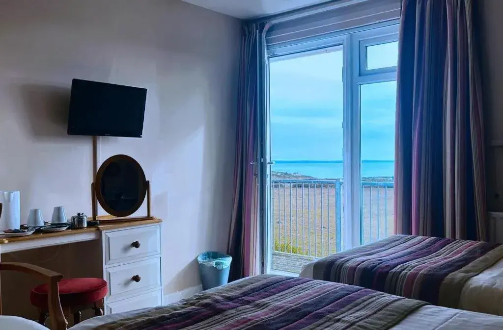 Twin Room with Sea View in Ocean Haze Hotel Twin Room with Sea View in Ocean Haze Hotel