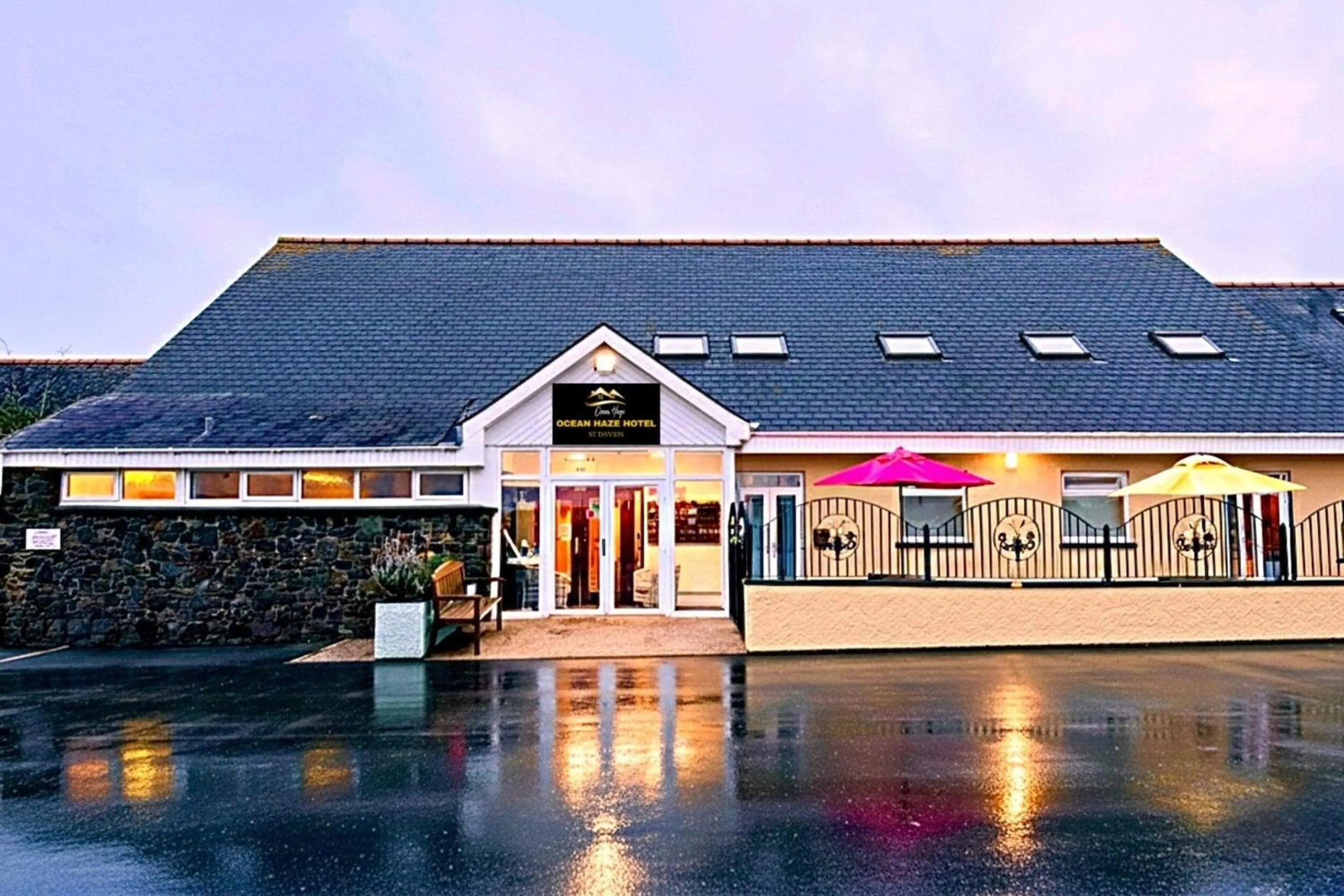 Property building in Ocean Haze Hotel