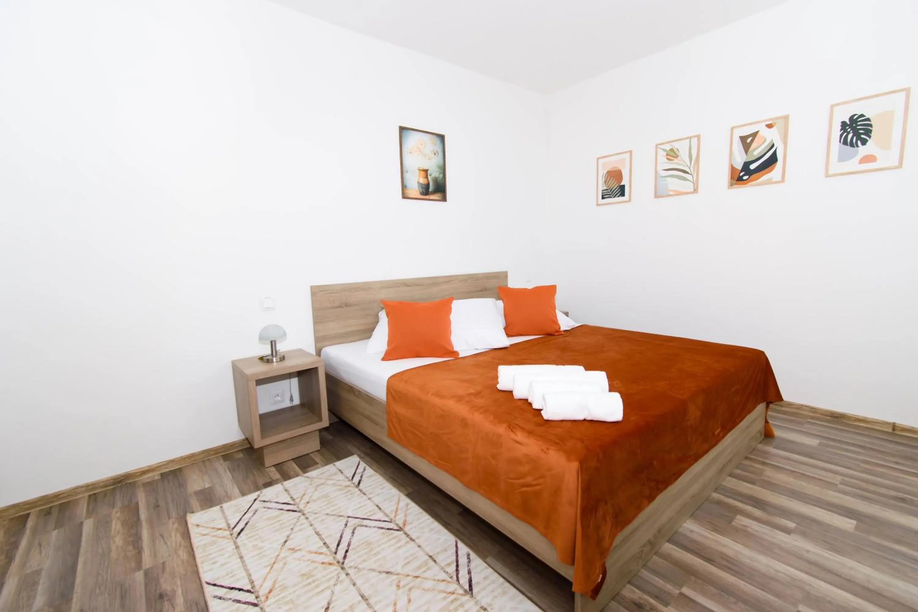 Bed in Solid Gold Garni Hotel