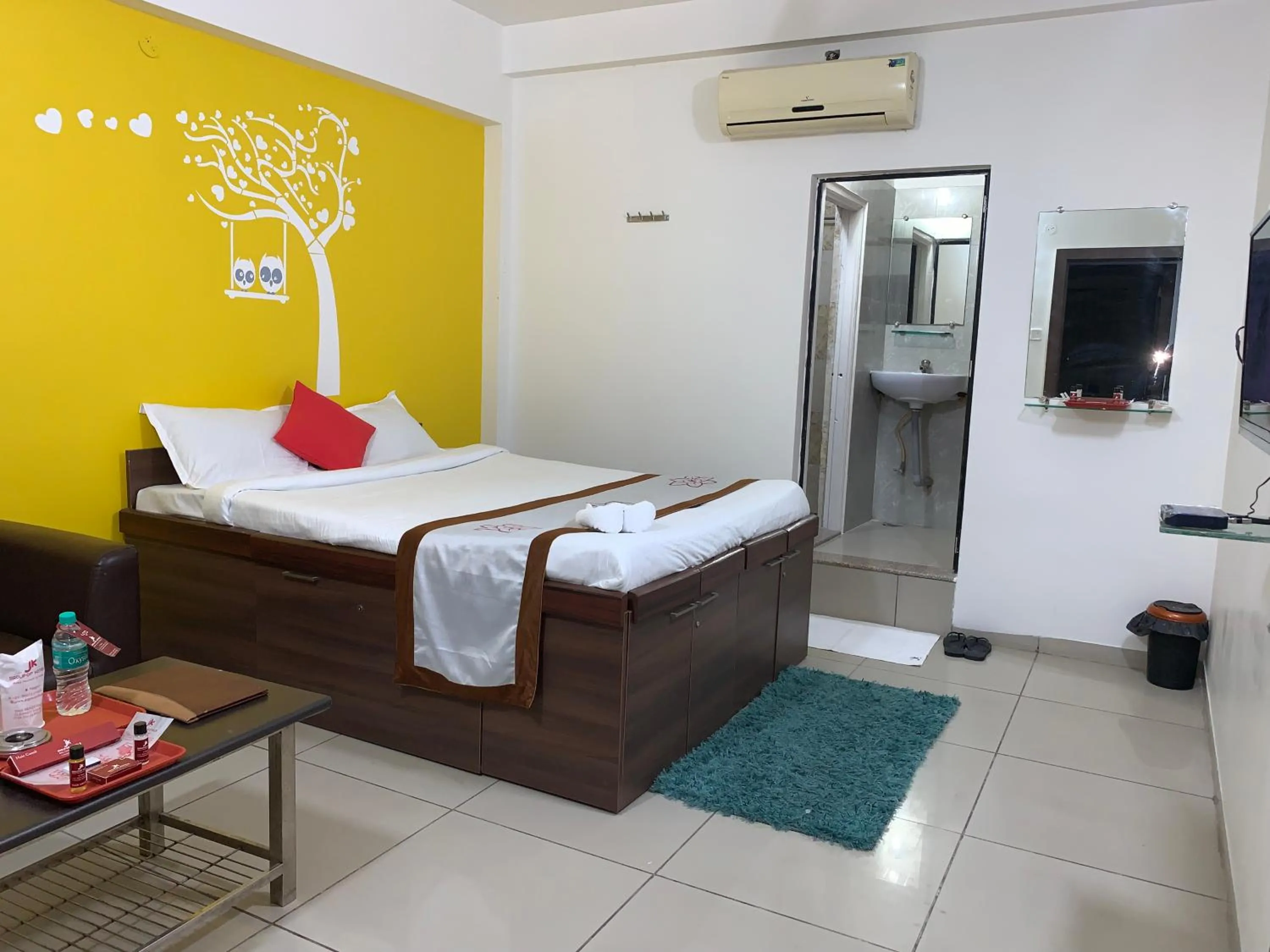 Bed in Hotel JK Lions - Koradi, Nagpur