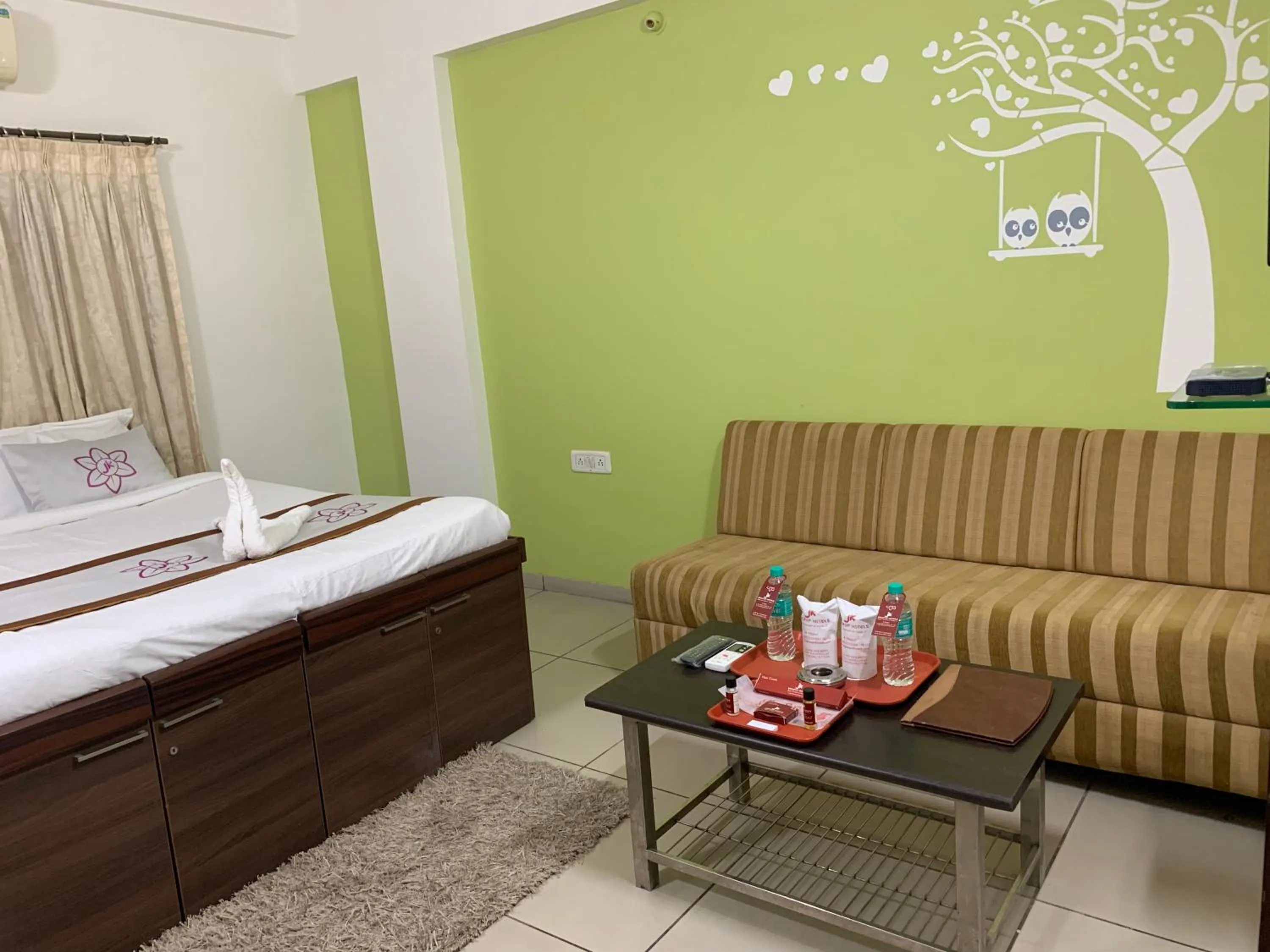 Bed in Hotel JK Lions - Koradi, Nagpur