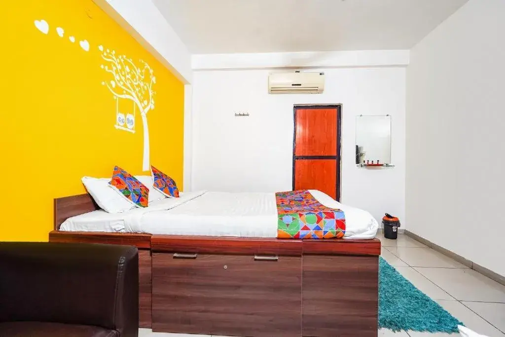 Superior Deluxe Double or Twin Room - single occupancy in Hotel JK Lions - Koradi, Nagpur Superior Deluxe Double or Twin Room - single occupancy in Hotel JK Lions - Koradi, Nagpur
