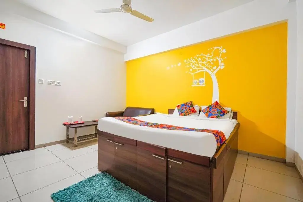 Superior Deluxe Double or Twin Room - single occupancy in Hotel JK Lions - Koradi, Nagpur Superior Deluxe Double or Twin Room - single occupancy in Hotel JK Lions - Koradi, Nagpur