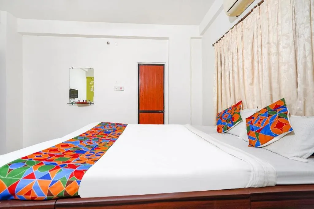 Bedroom, Bed in Hotel JK Lions - Koradi, Nagpur