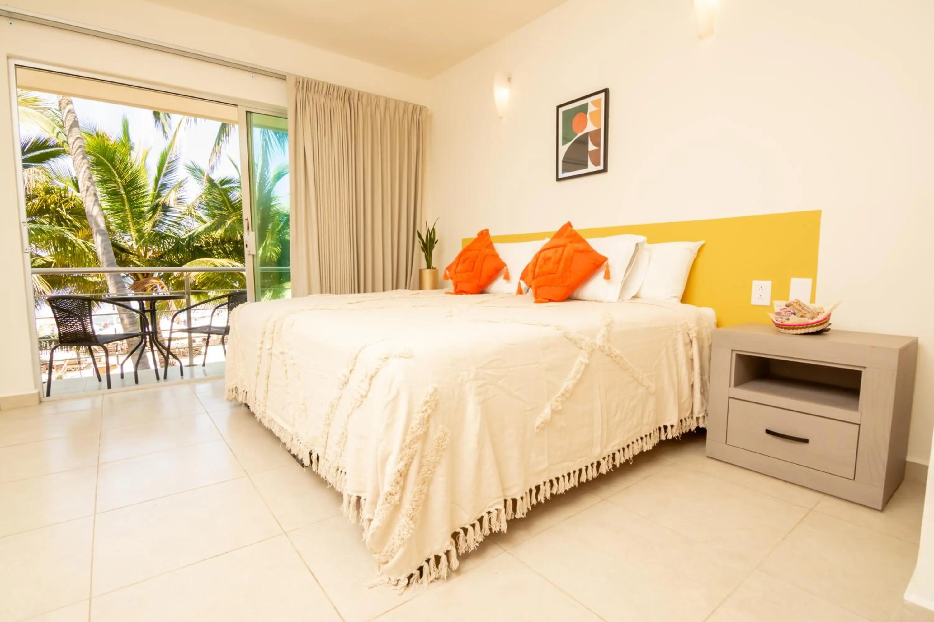 Bed in Ma-Jo Sayulita Hotel