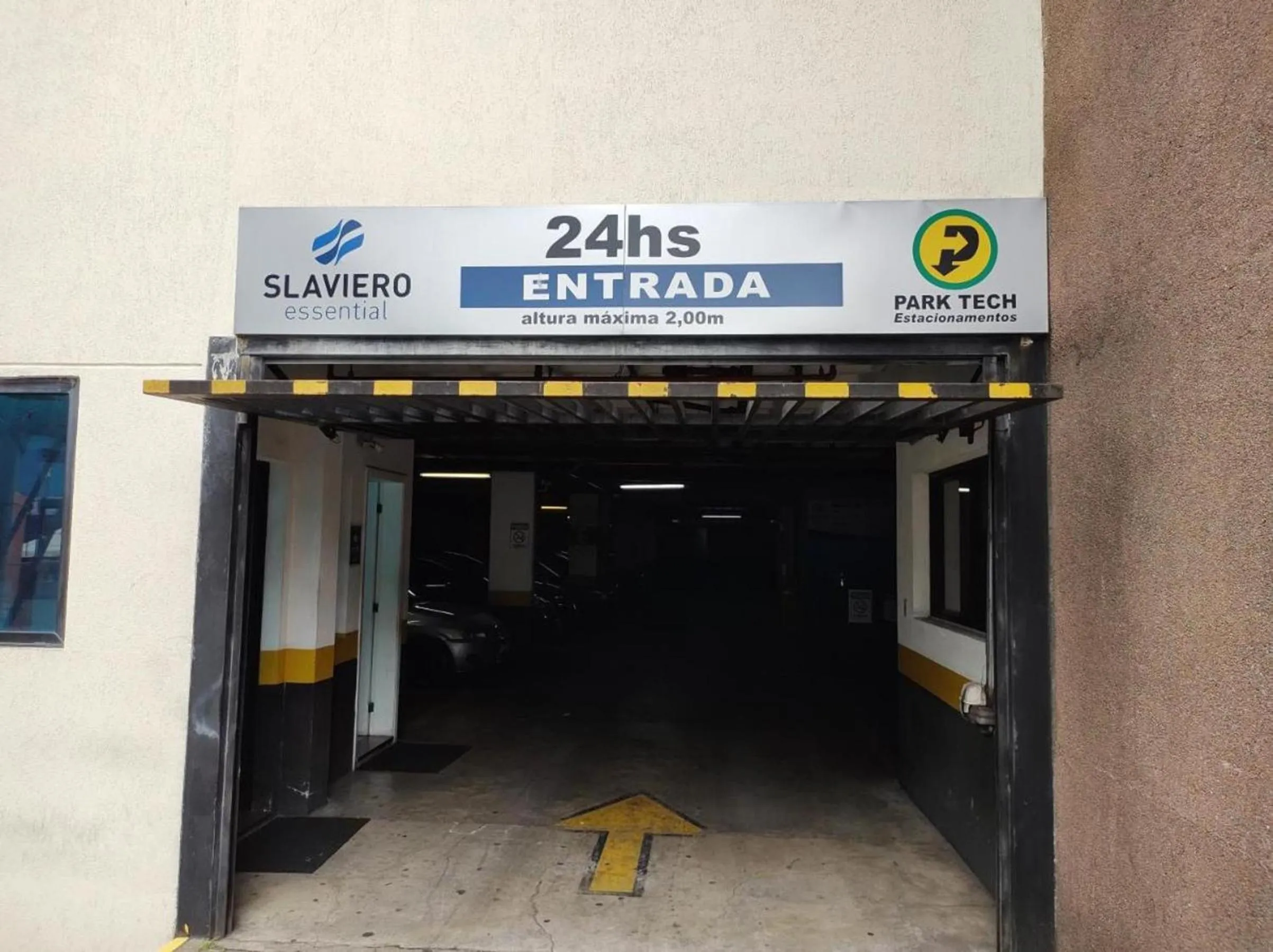 Parking in Flat Hotel Slaviero Guarulhos