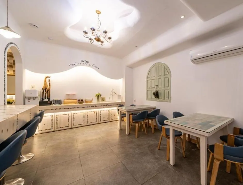 Seating area in Asan Paradise