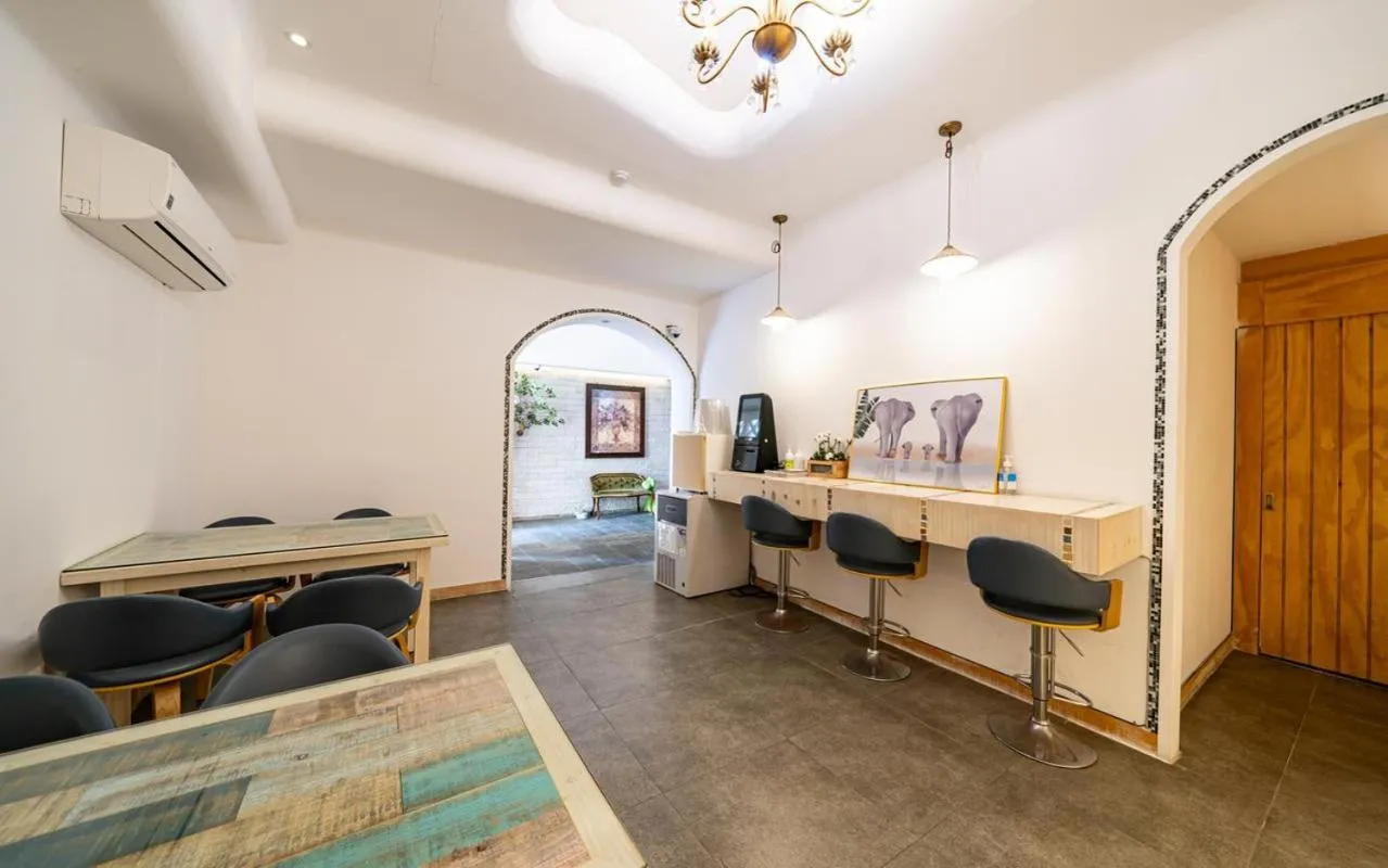 Seating area in Asan Paradise