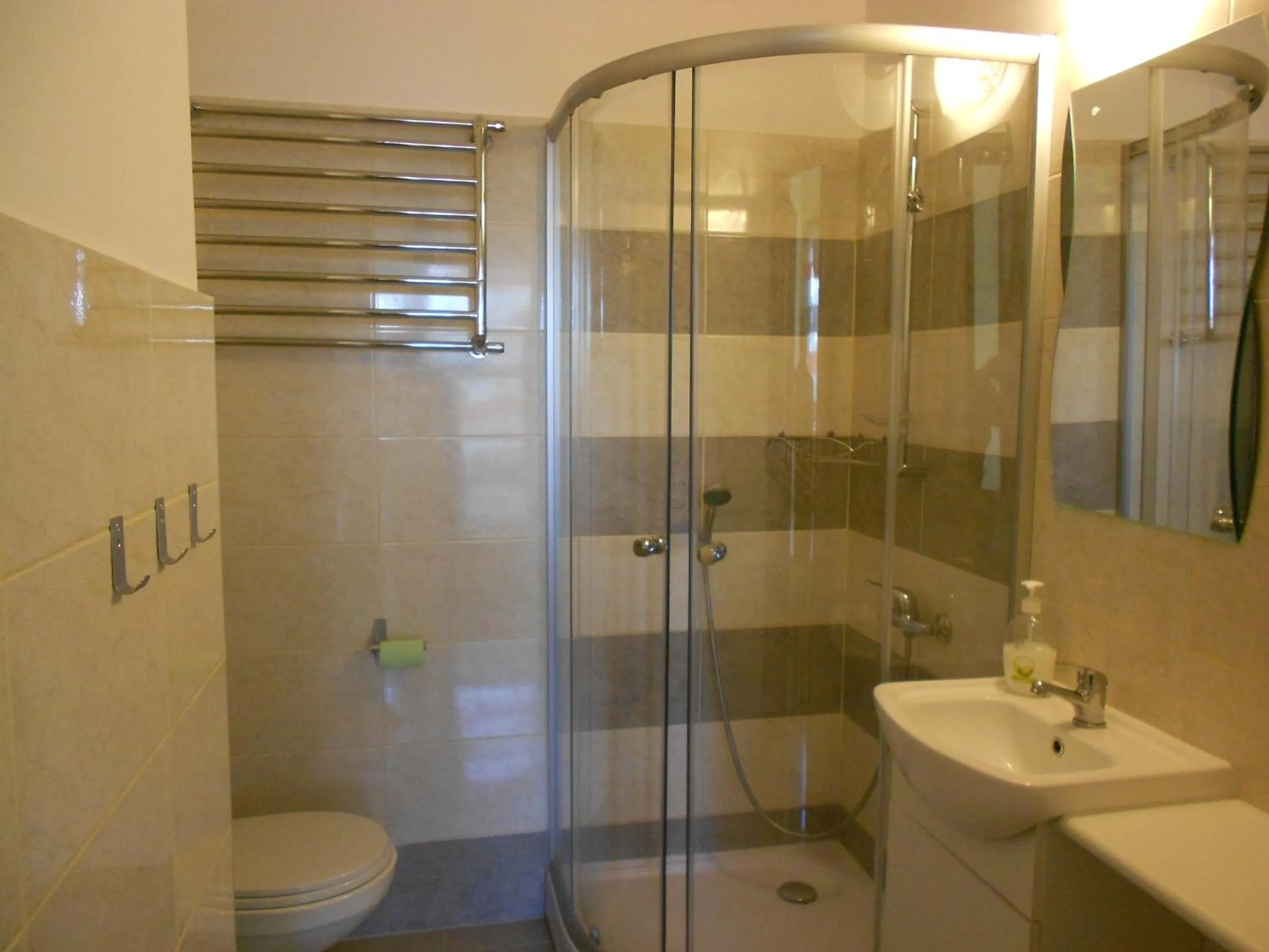 Shower in Extra Pokoje do Wynajęcia