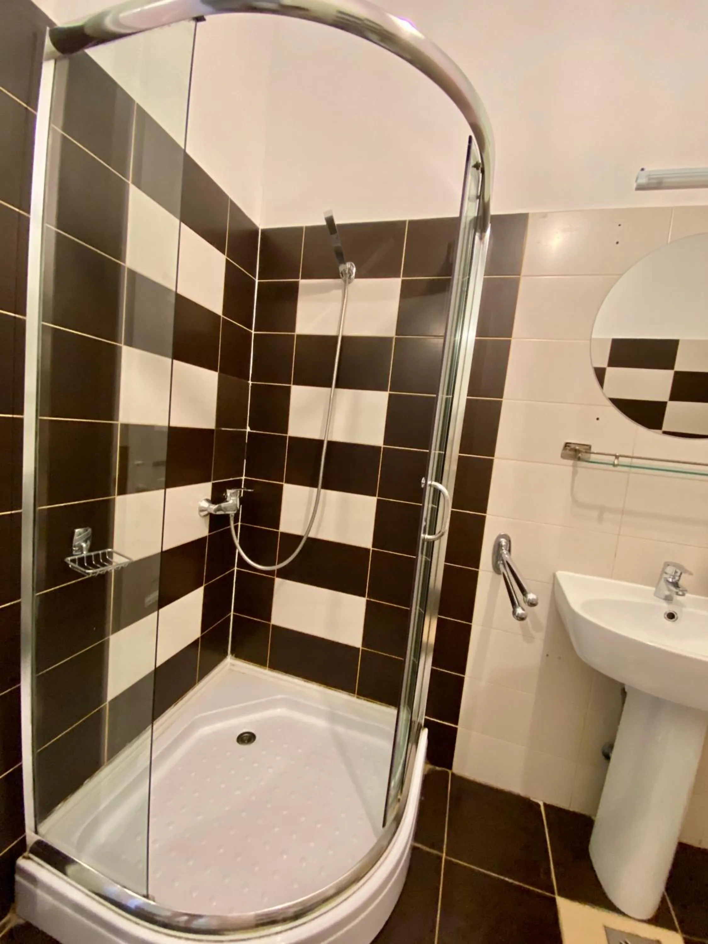 Bathroom in Casa Balcescu