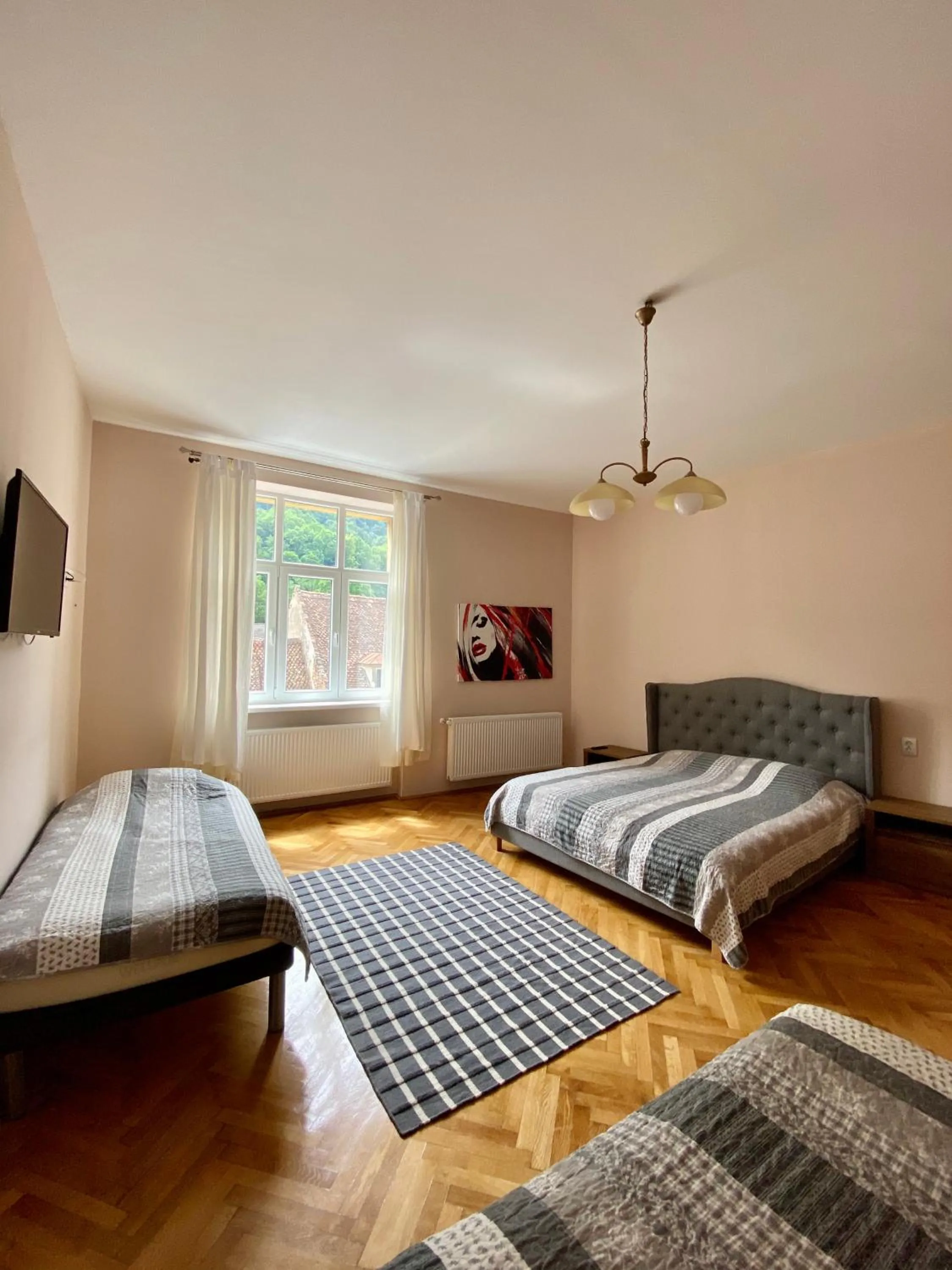 Photo of the whole room, Bed in Casa Balcescu