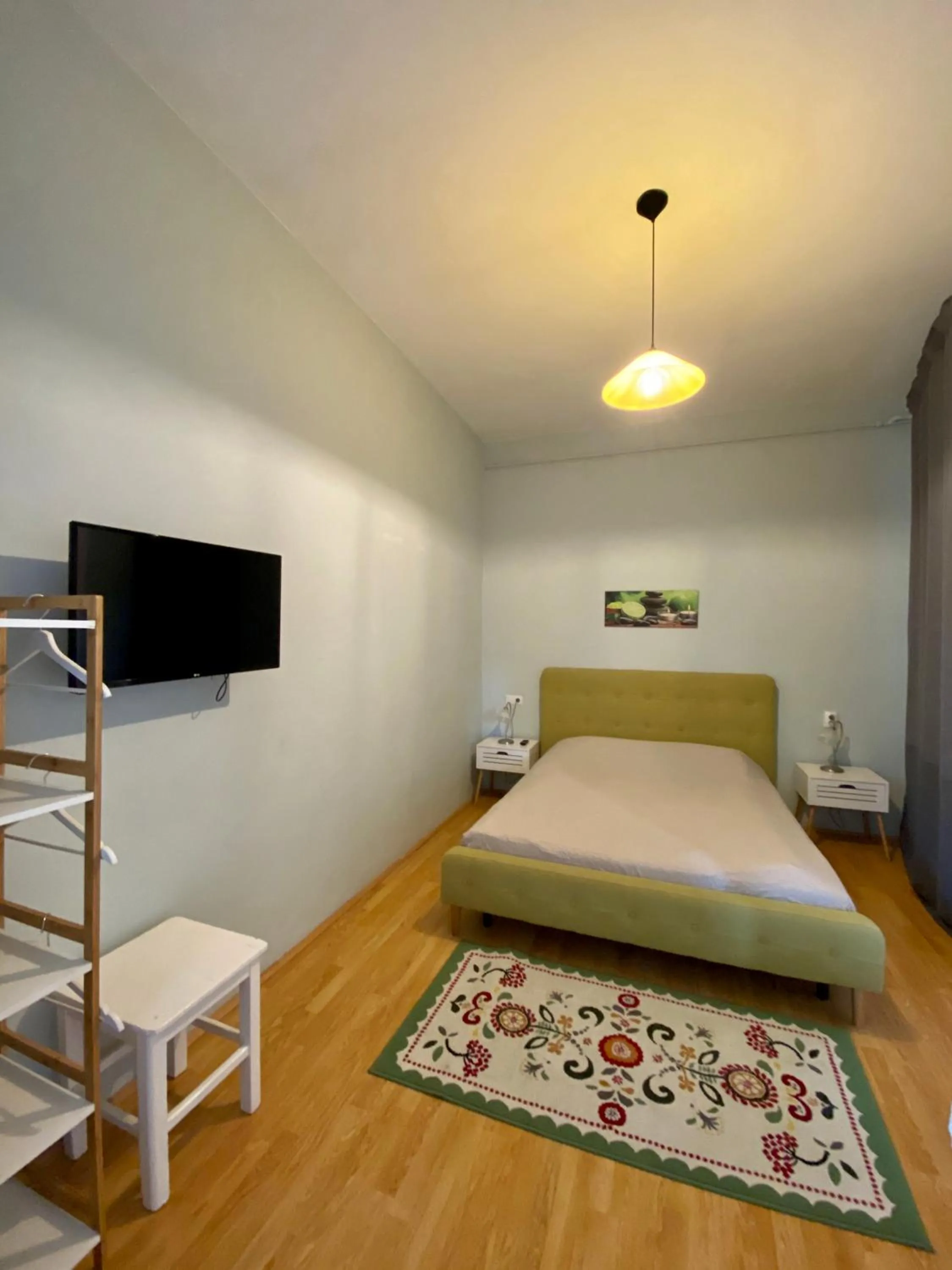 Photo of the whole room, Bed in Casa Balcescu