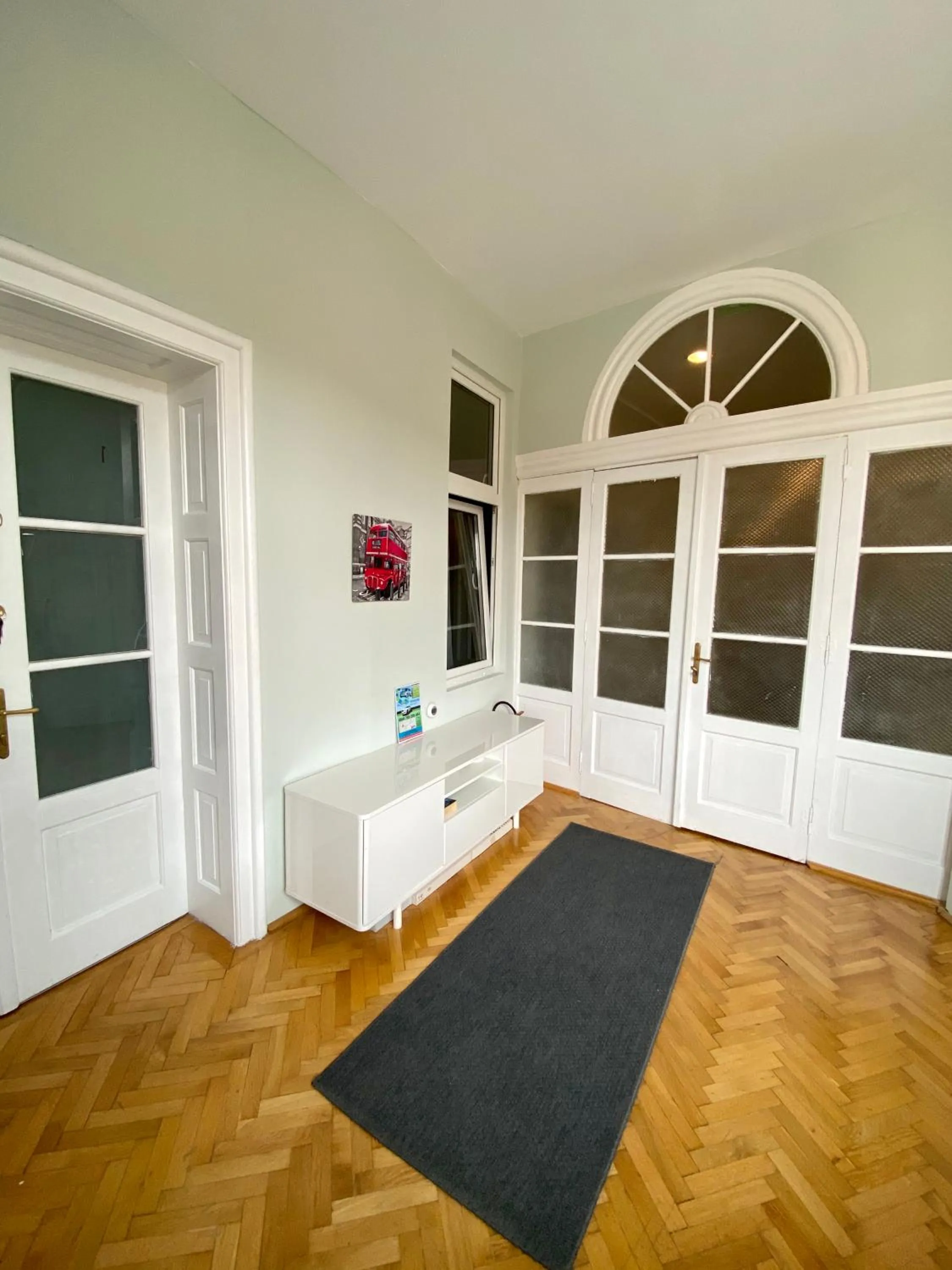 Seating area in Casa Balcescu