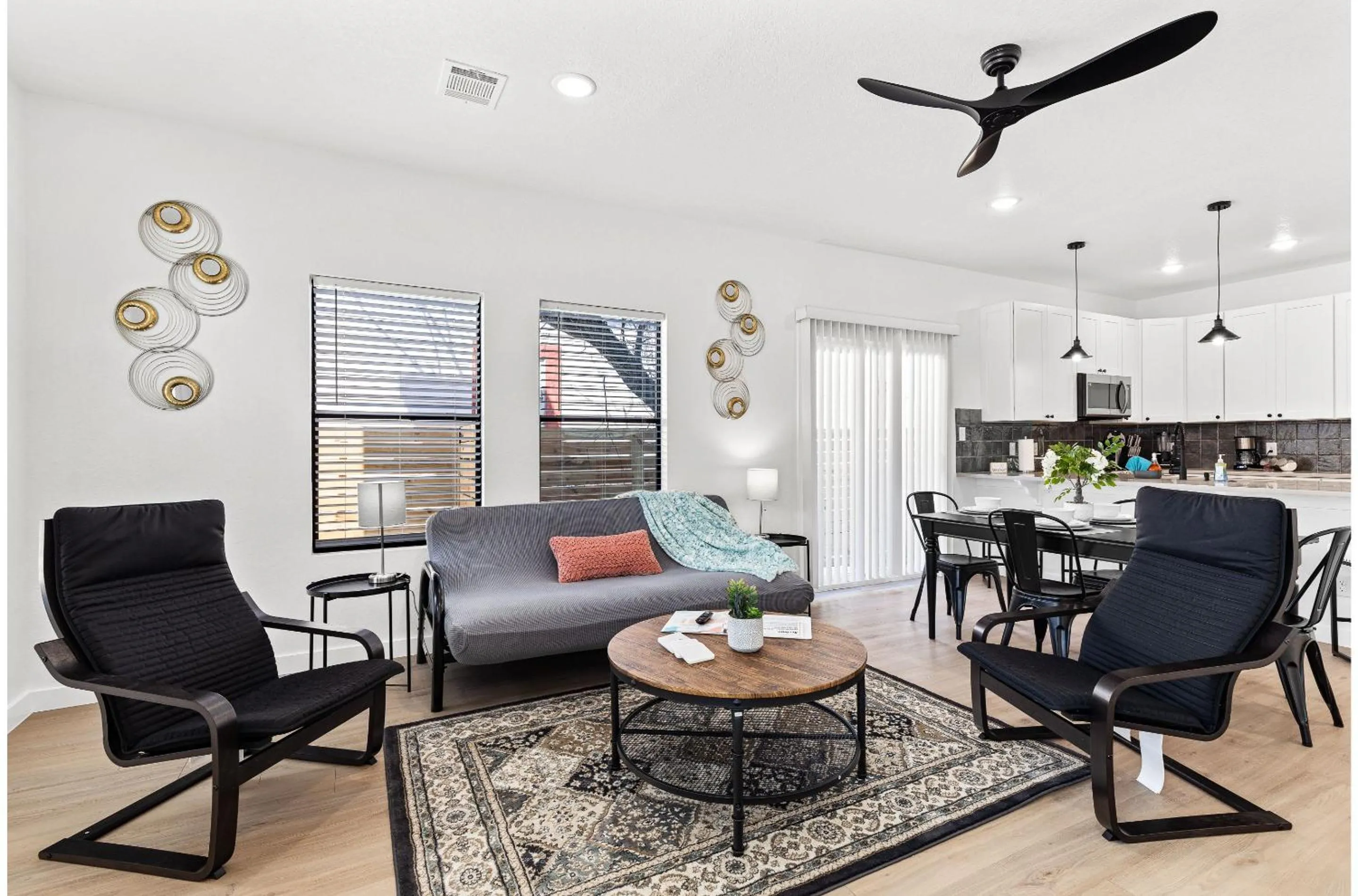 Brand New Relax at 3BR2BA Apt. Near City Center