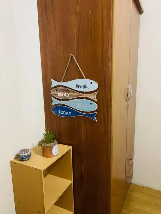 *Accessible 2BR condo close to SM Marikina/LRT 2*