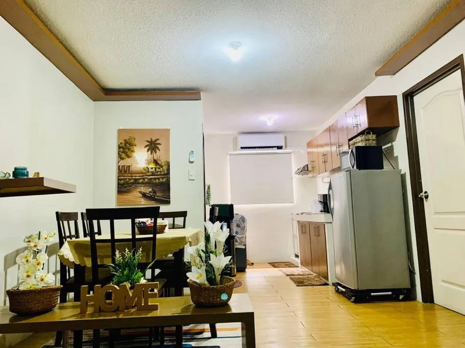 *Accessible 2BR condo close to SM Marikina/LRT 2*