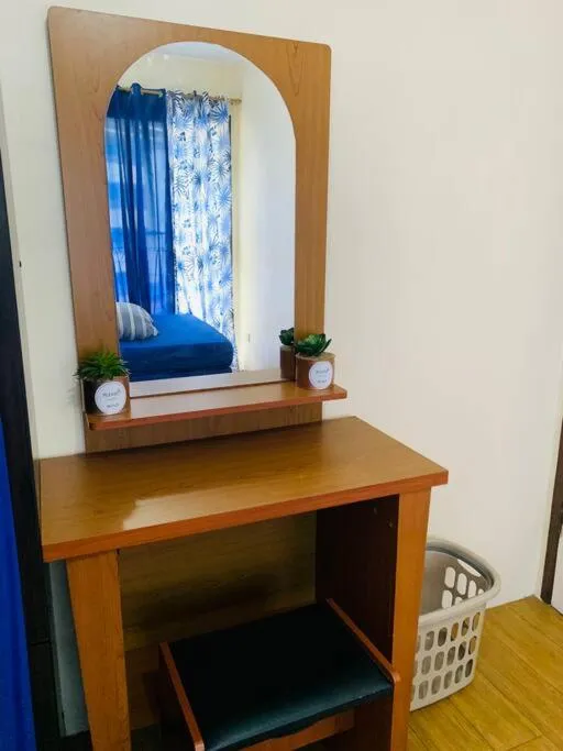 *Accessible 2BR condo close to SM Marikina/LRT 2*