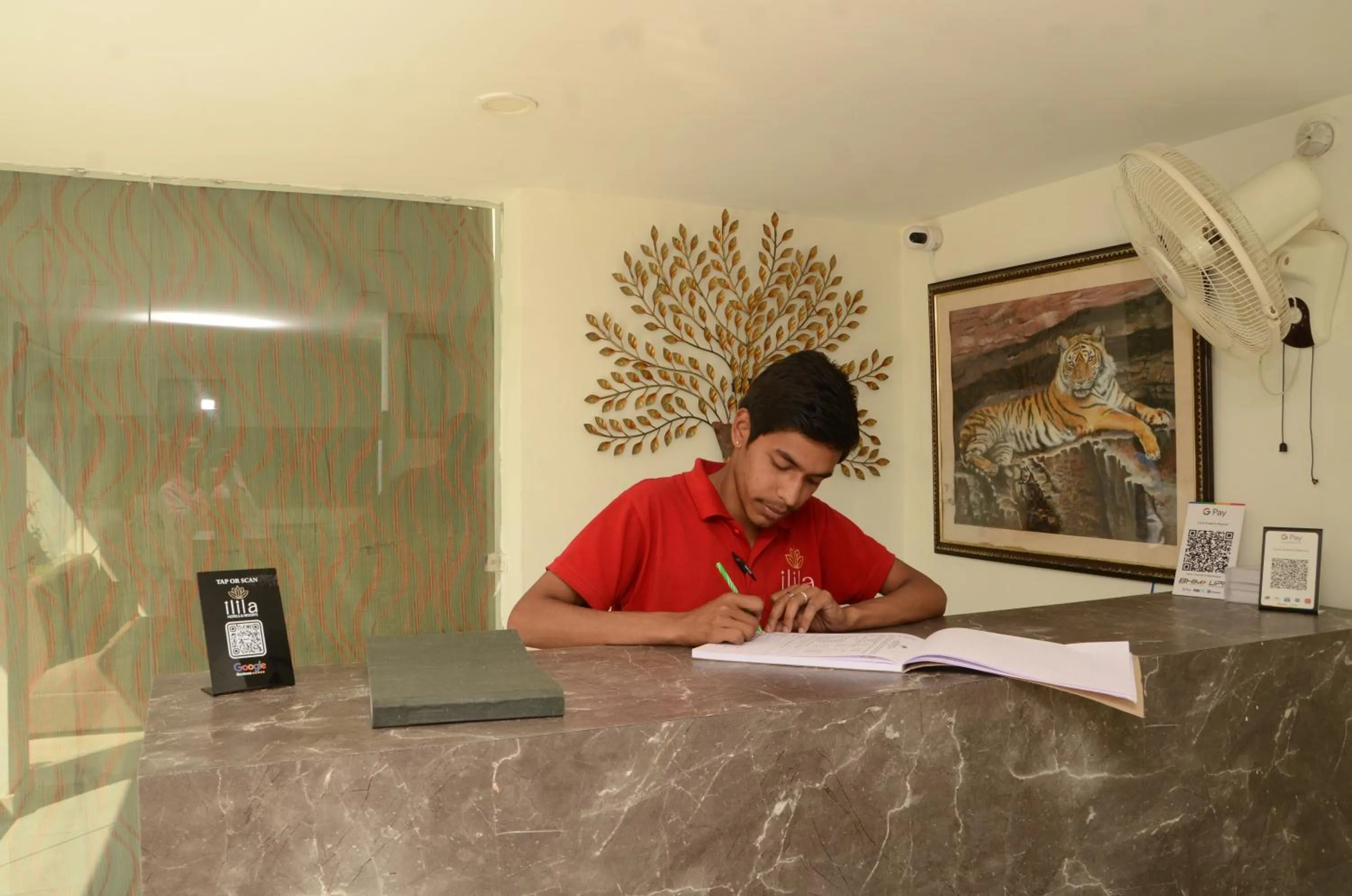 Lobby or reception in Corbett Paradiso Resort Dikhuli