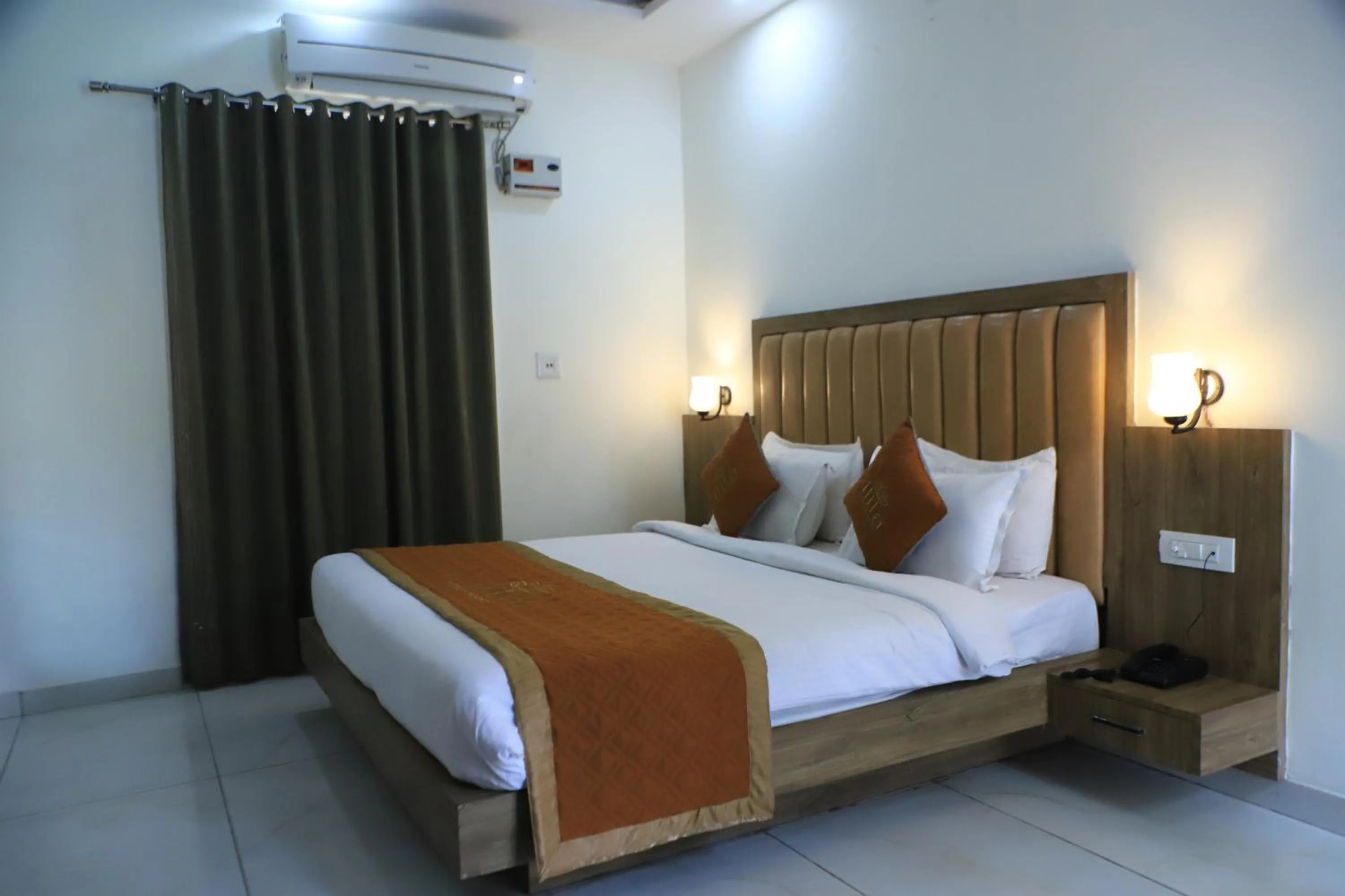 Bedroom, Bed in Corbett Paradiso Resort Dikhuli