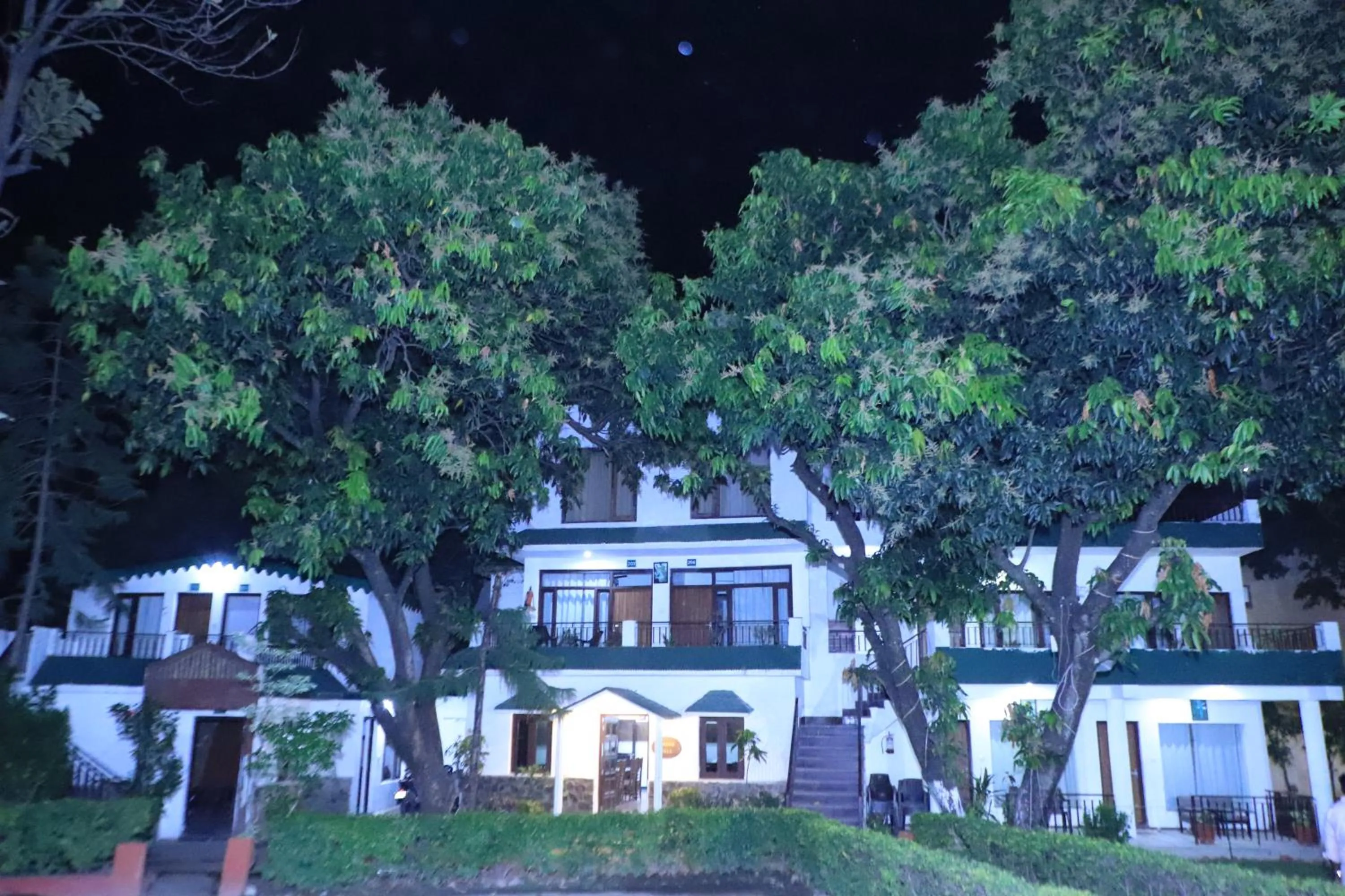 Property building in Corbett Paradiso Resort Dikhuli