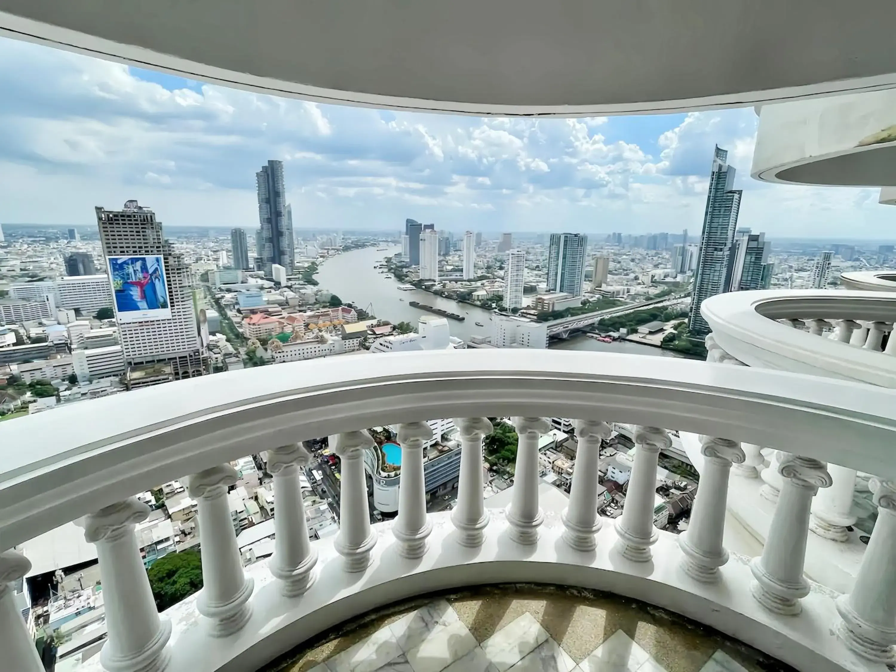 State Tower Bangkok State Tower Bangkok